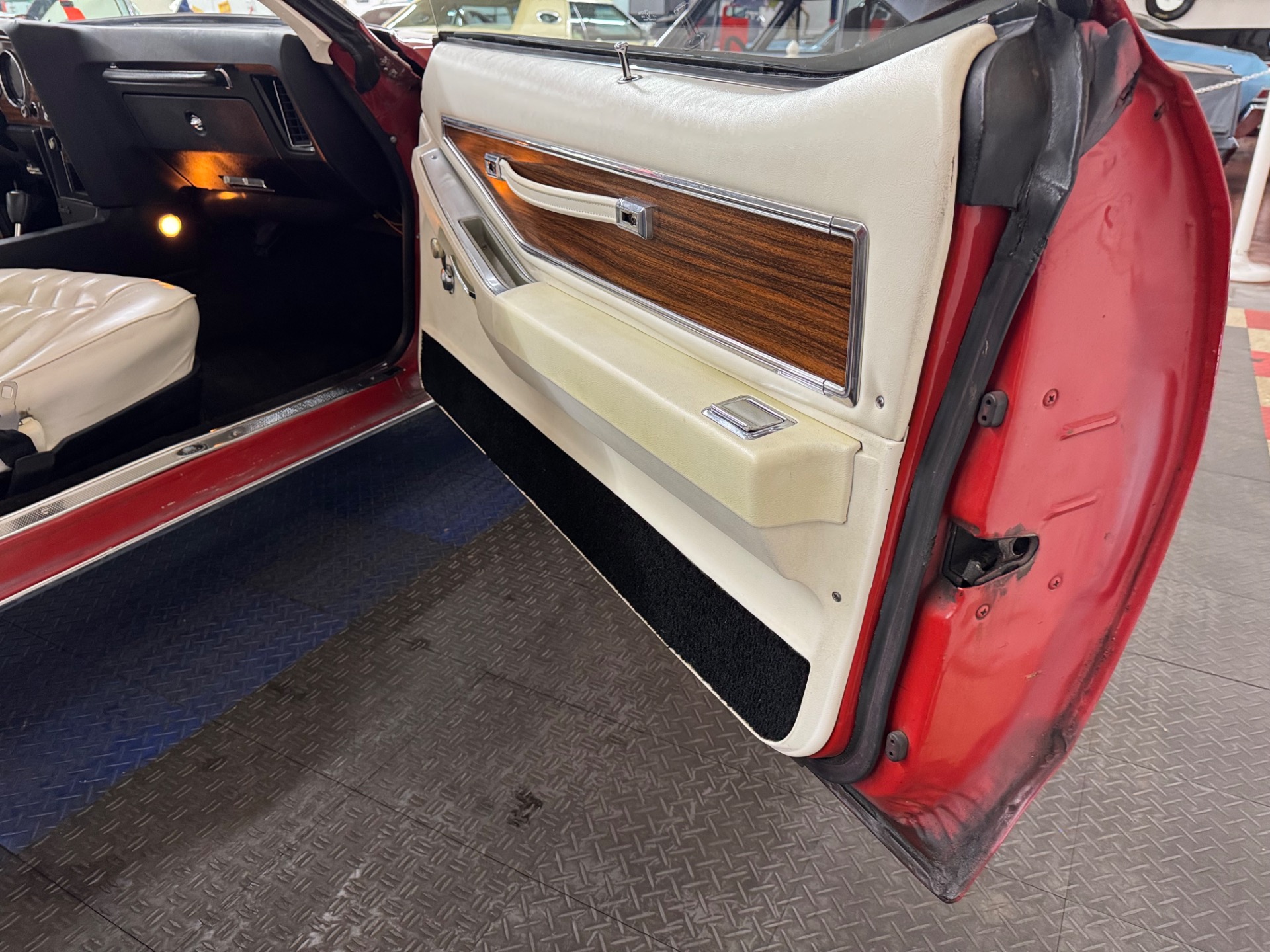 1977 Pontiac Grand Prix 42
