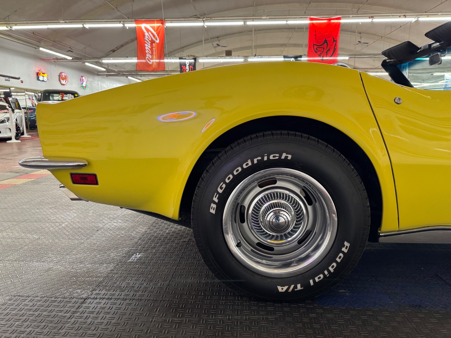 1970 Chevrolet Corvette 28