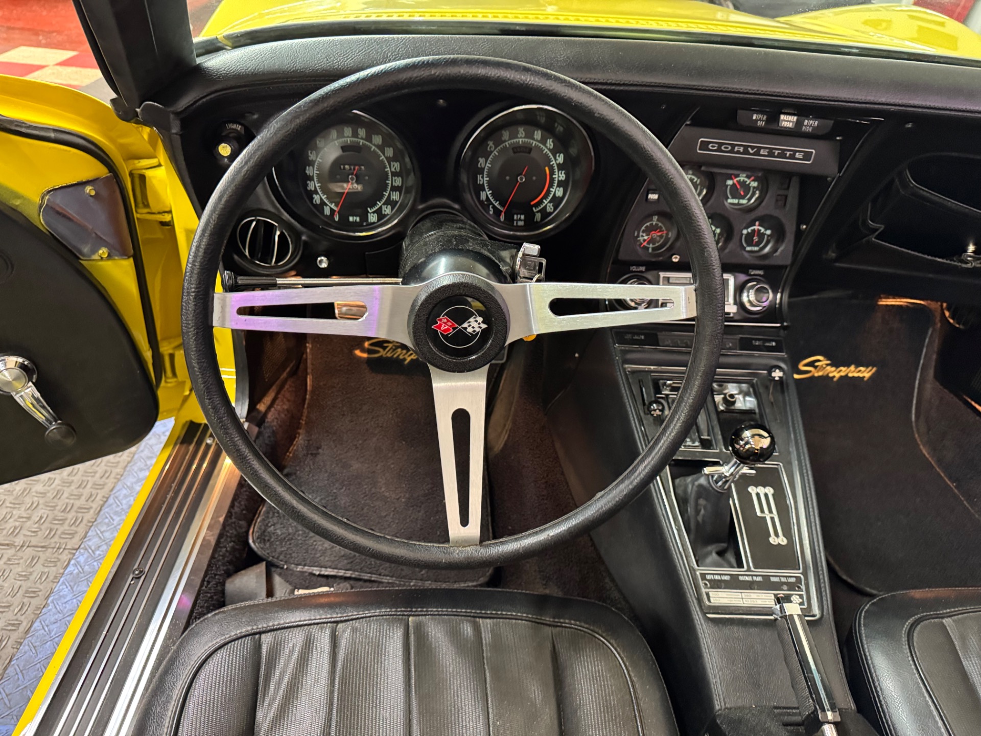 1970 Chevrolet Corvette 34