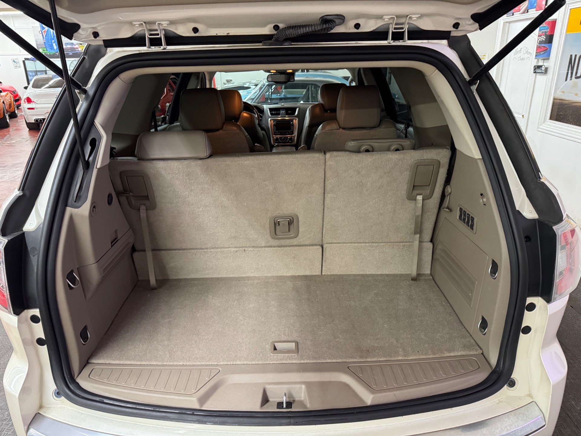 Used 2014 GMC Acadia Loaded With Sunroof All Wheel Drive-SEE VIDEO | Mundelein, IL