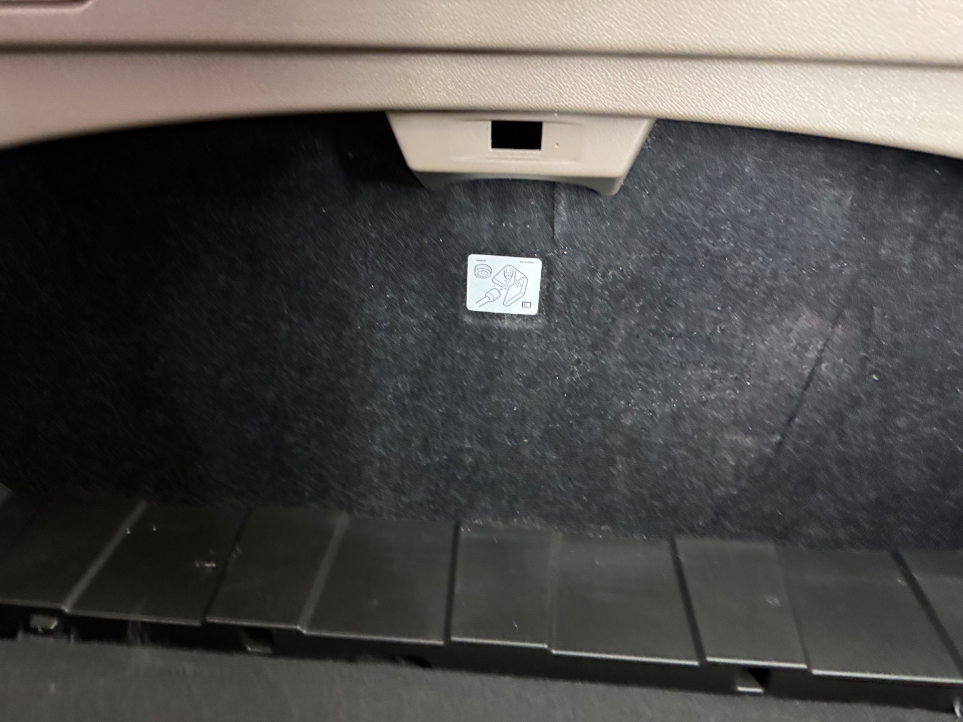 Used 2014 GMC Acadia Loaded With Sunroof All Wheel Drive-SEE VIDEO | Mundelein, IL