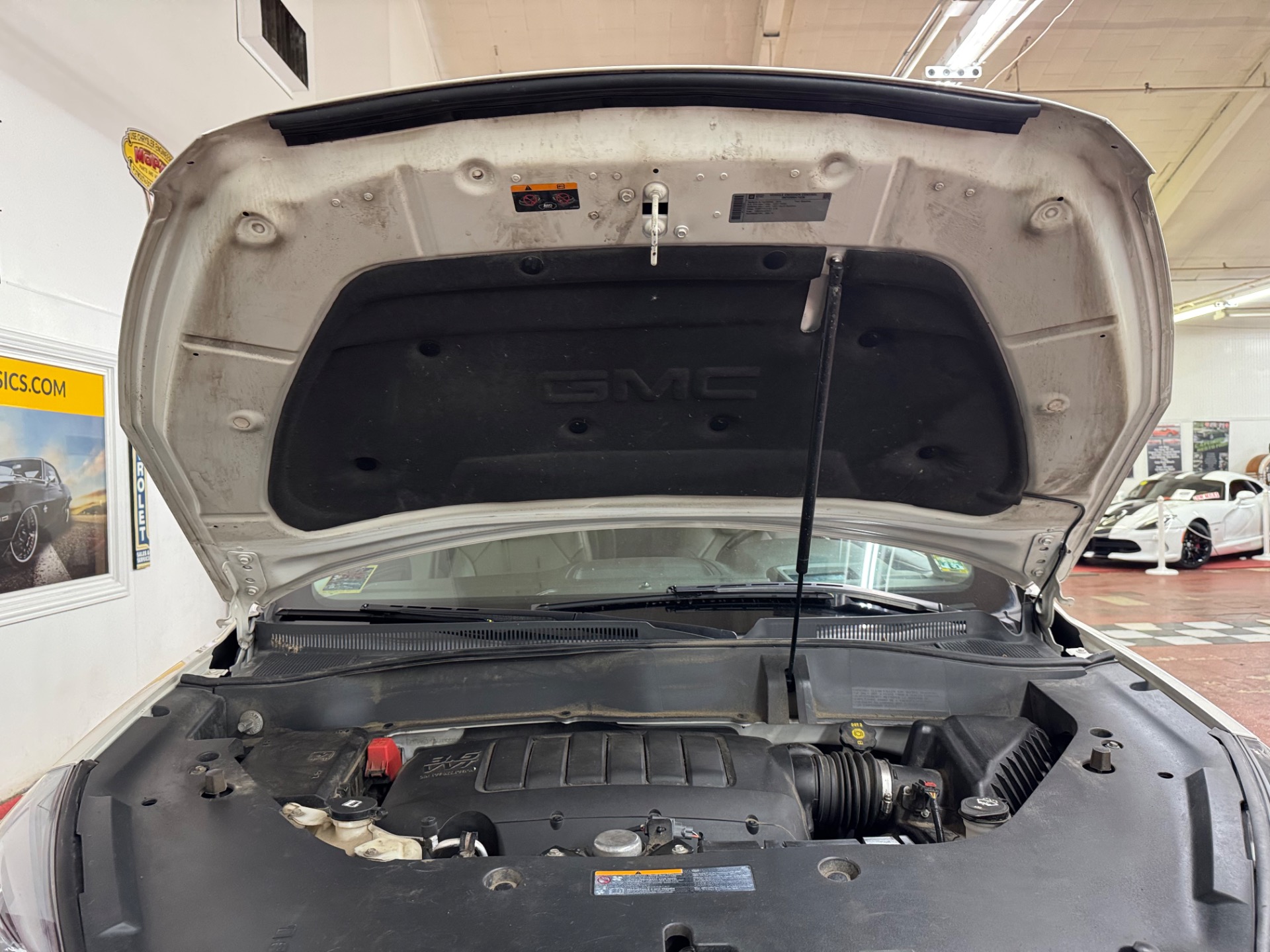 Used 2014 GMC Acadia Loaded With Sunroof All Wheel Drive-SEE VIDEO | Mundelein, IL