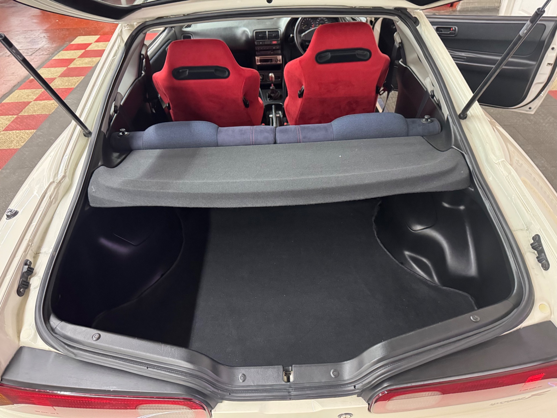Used 1998 Honda Integra TYPE R-RIGHT HAND DRIVE-2 OWNER VEHICLE | Mundelein, IL