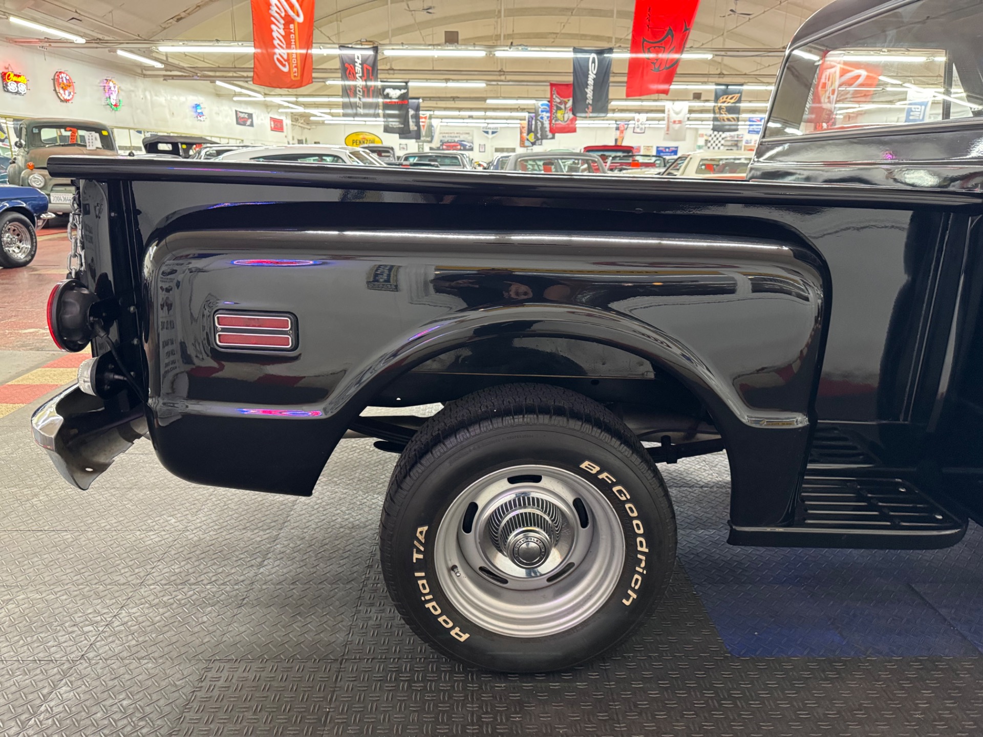 1969 GMC C 15 28