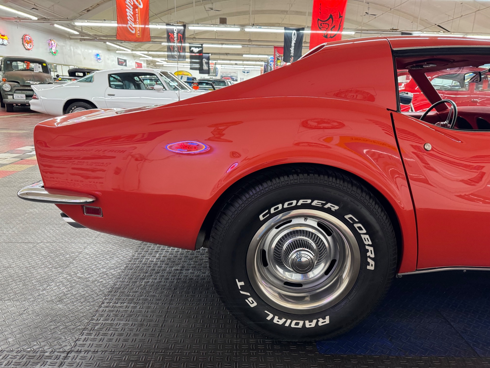 1969 Chevrolet Corvette 26