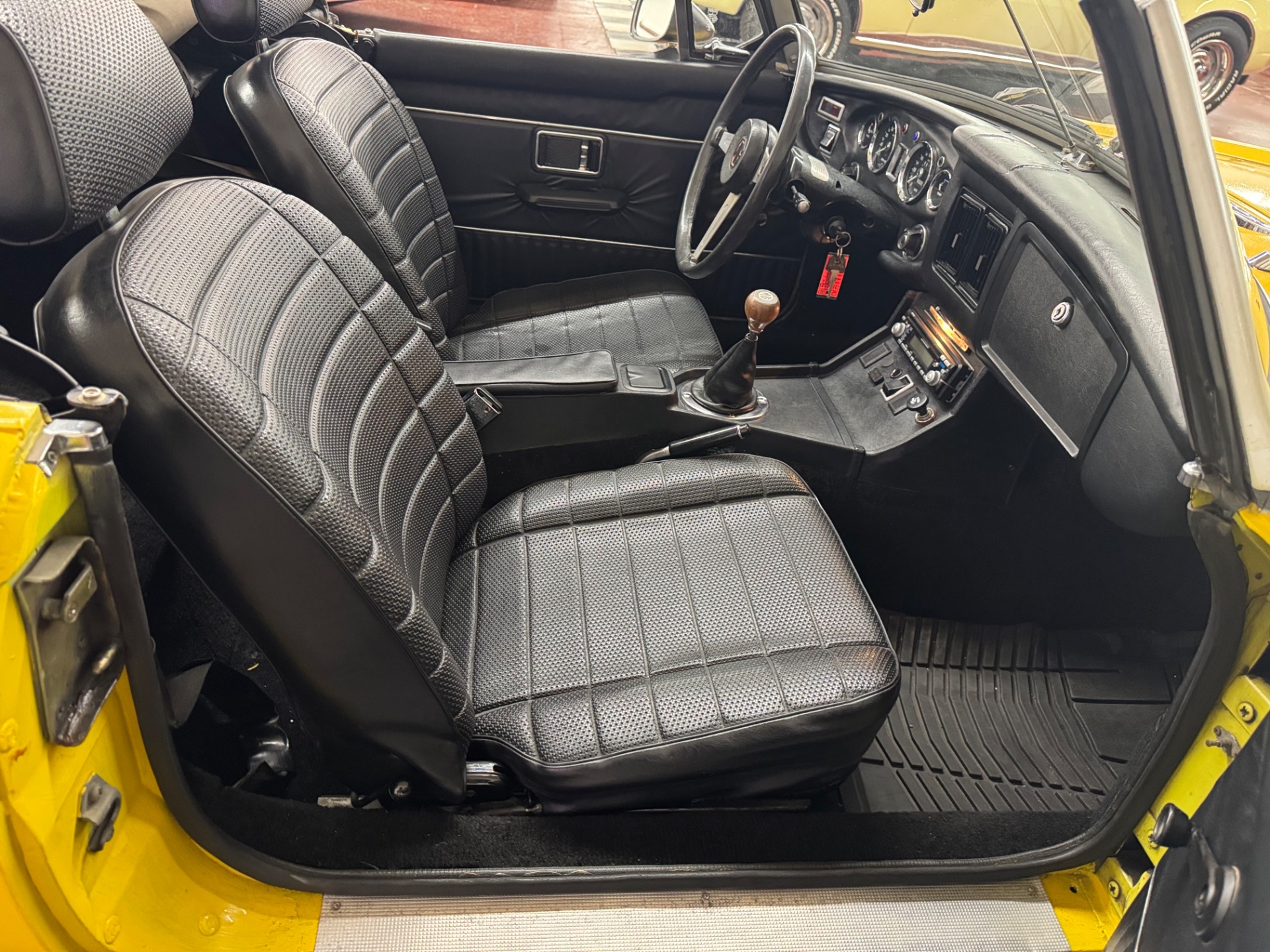 1974 MG MGB 40