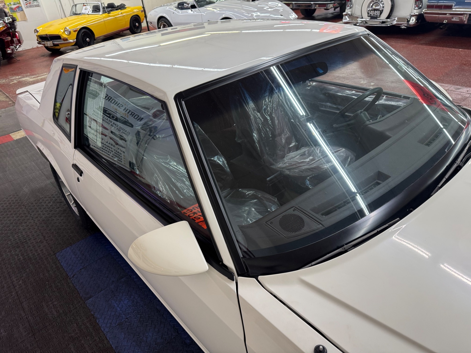 1988 Chevrolet Monte Carlo 10
