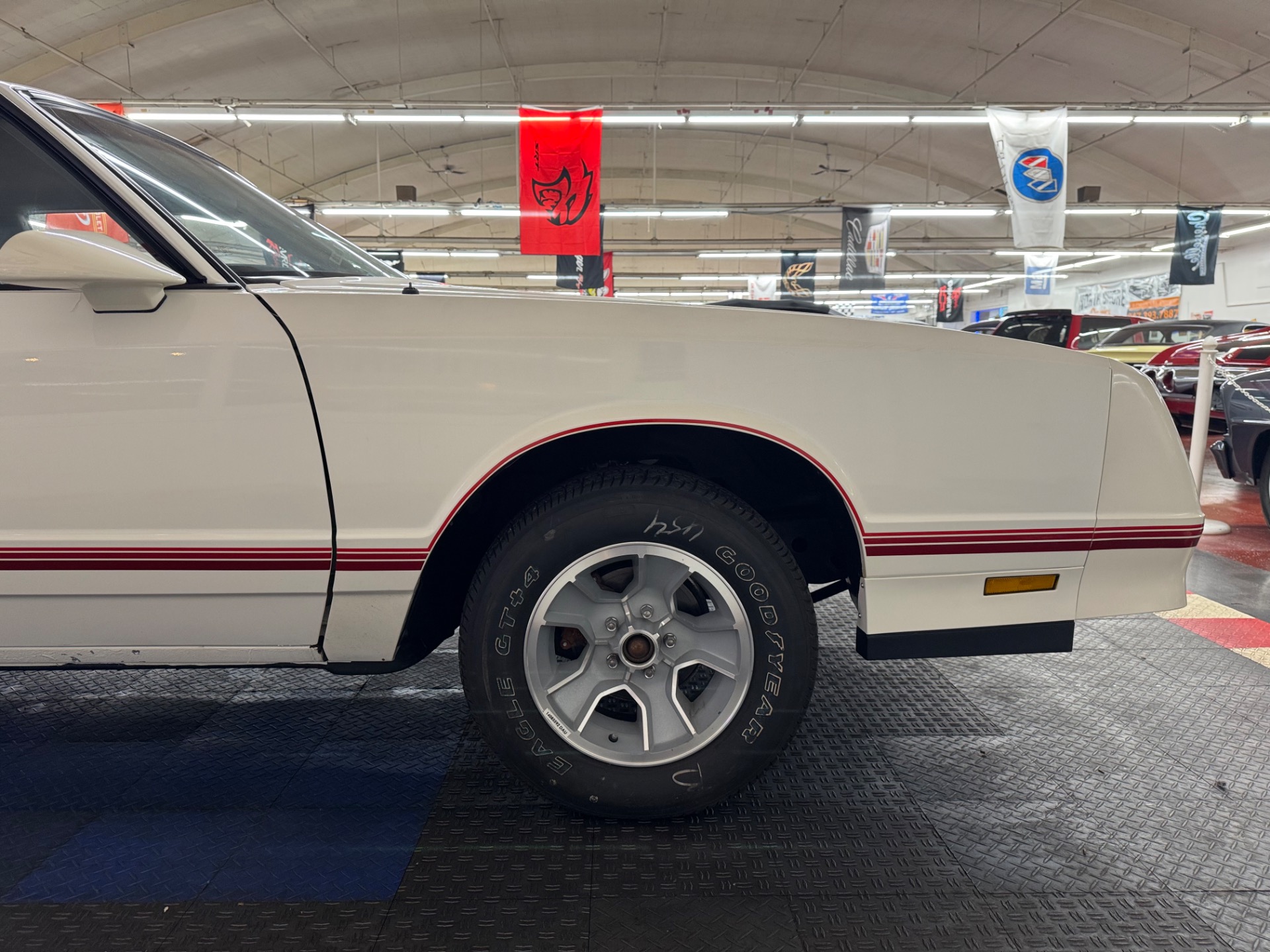 1988 Chevrolet Monte Carlo 27