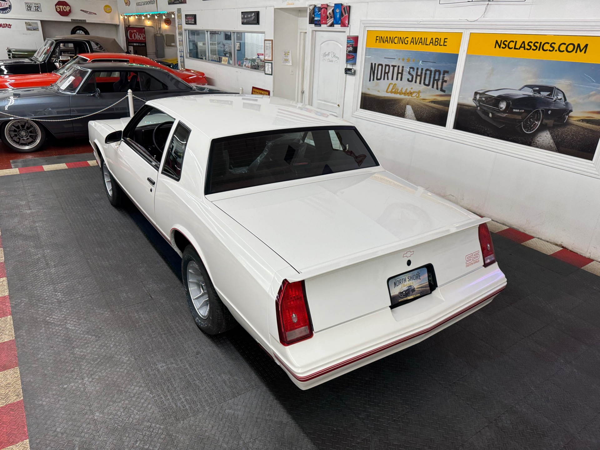 1988 Chevrolet Monte Carlo 32