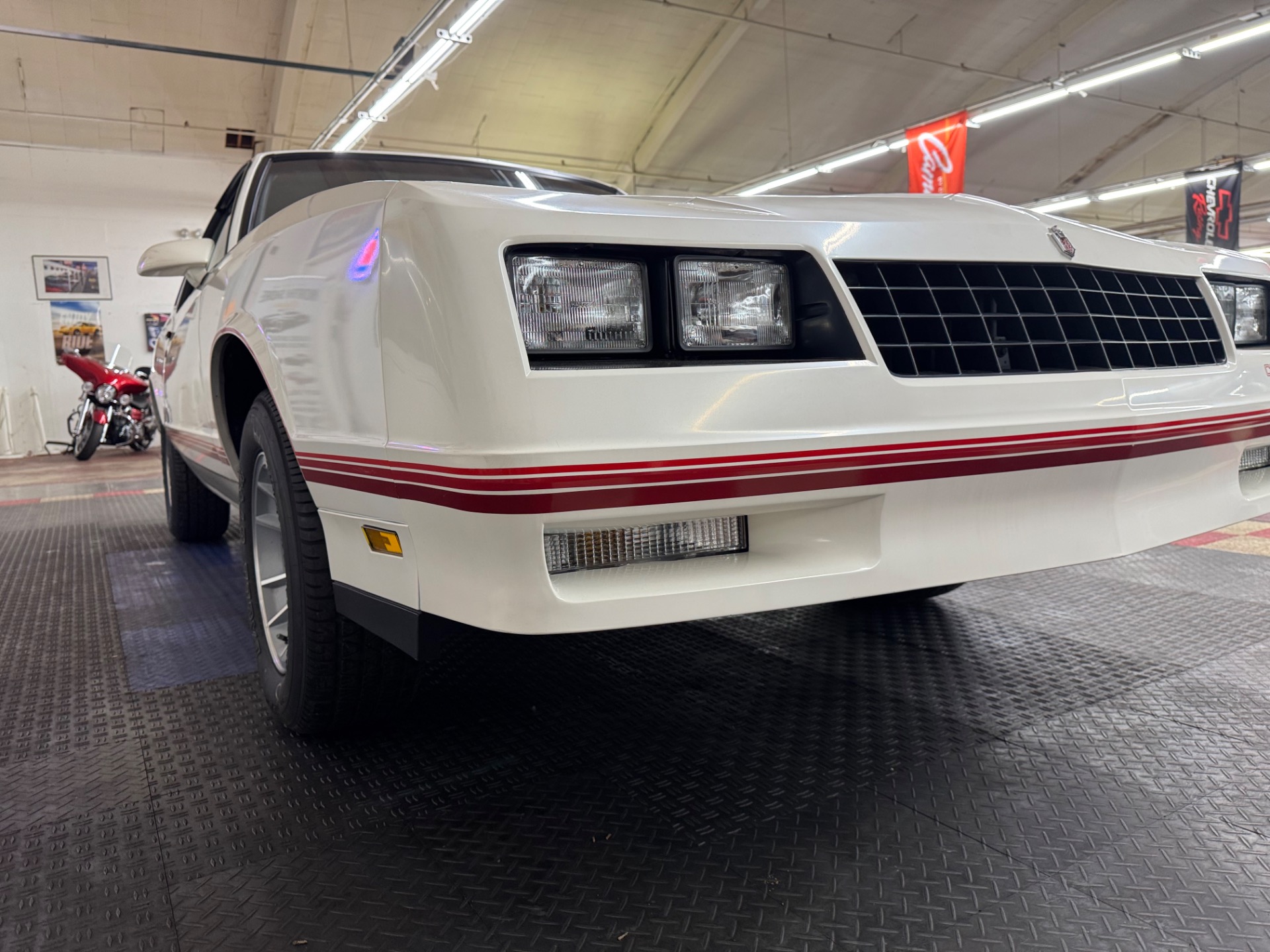 1988 Chevrolet Monte Carlo 7