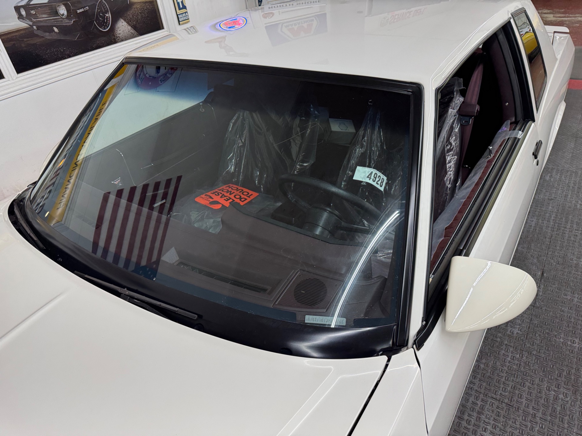 1988 Chevrolet Monte Carlo 9