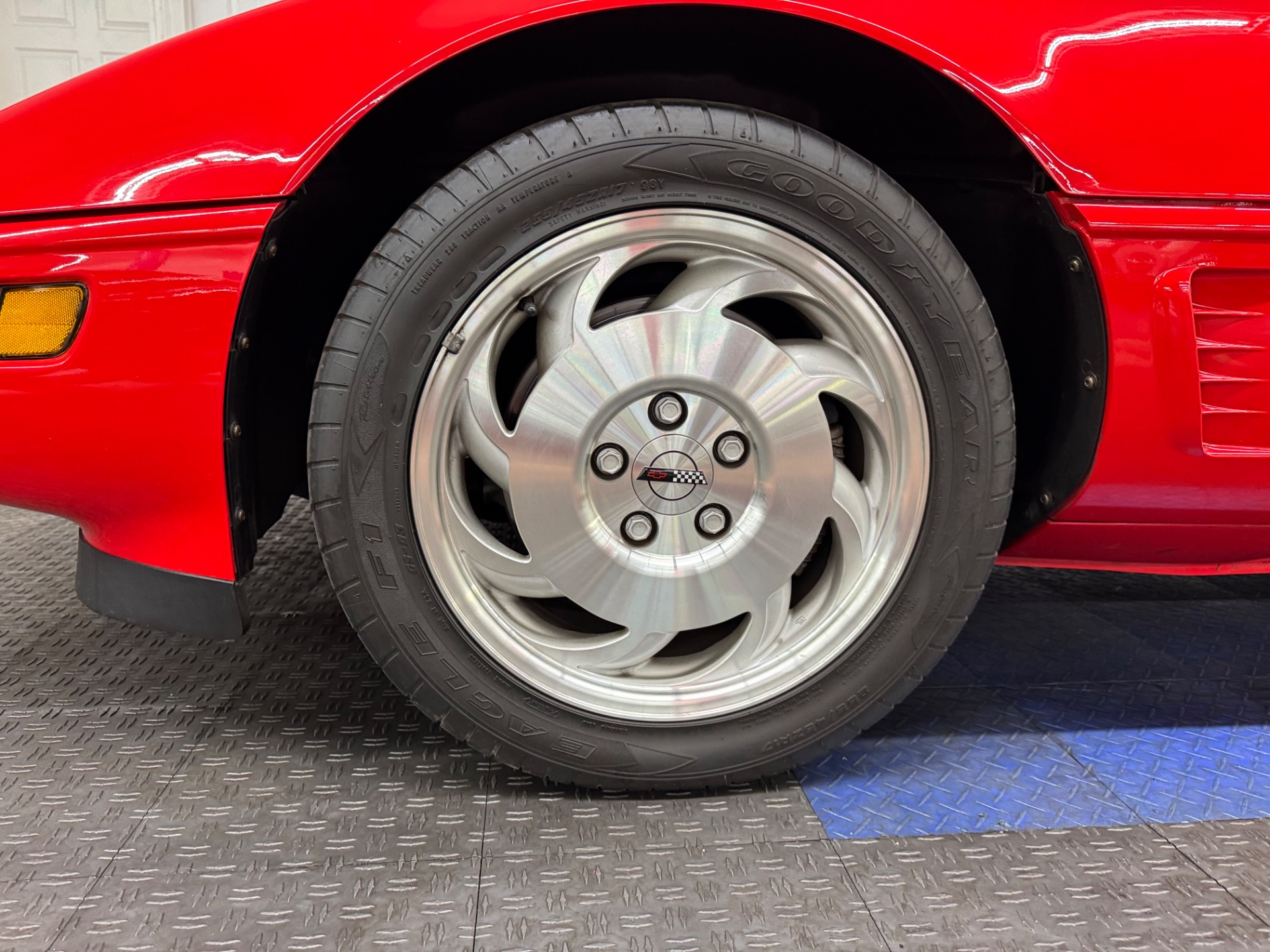 Used 1995 Chevrolet Corvette SUPER CLEAN LOW MILE VETTE-SEE VIDEO | Mundelein, IL