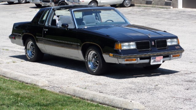 Used 1987 Oldsmobile 442 Super Clean-SEE VIDEO | Mundelein, IL