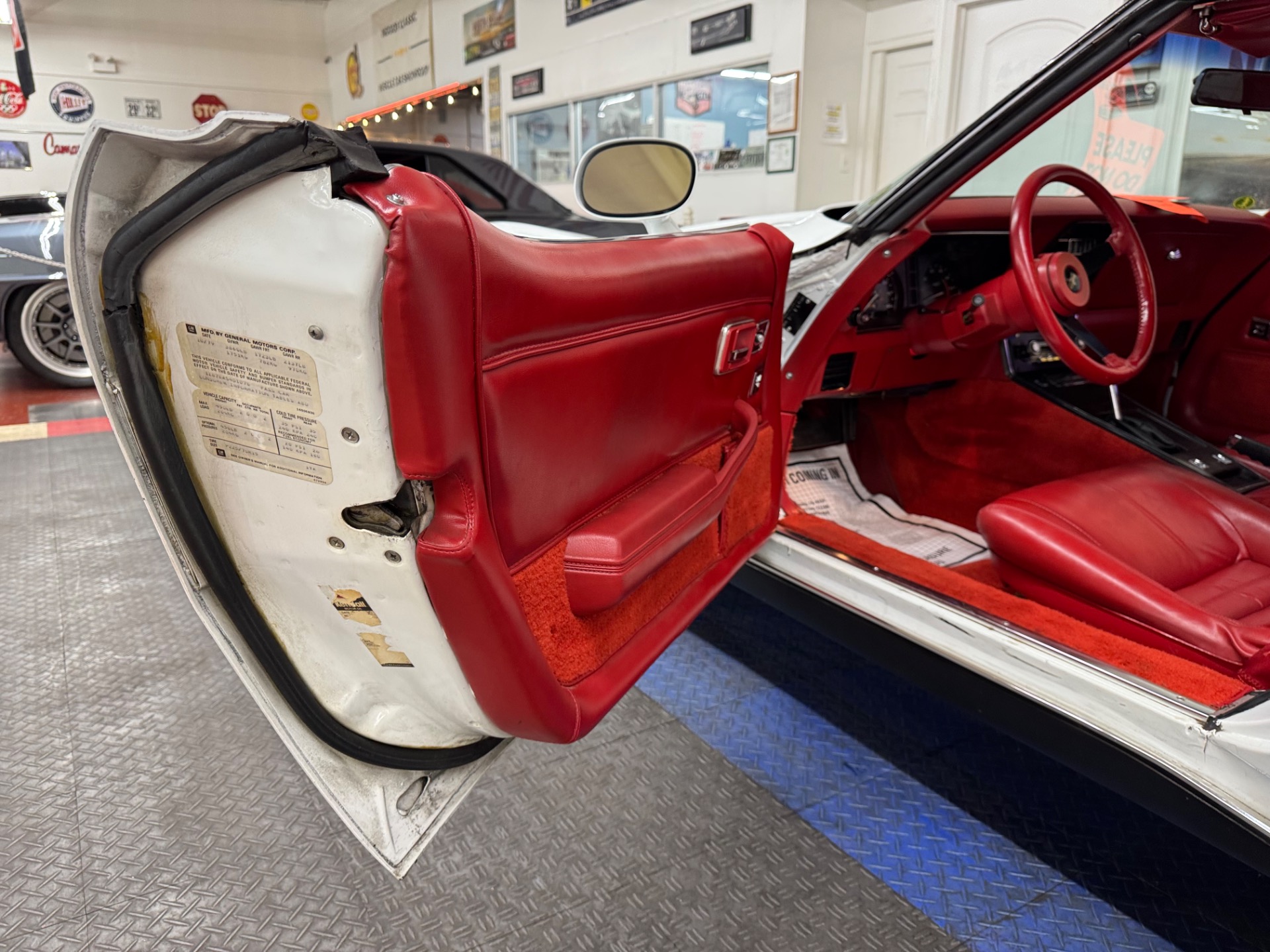 Used 1980 Chevrolet Corvette - ORIGINAL SURVIVOR CONDITION - VERY LOW MILES -SEE VIDEO | Mundelein, IL
