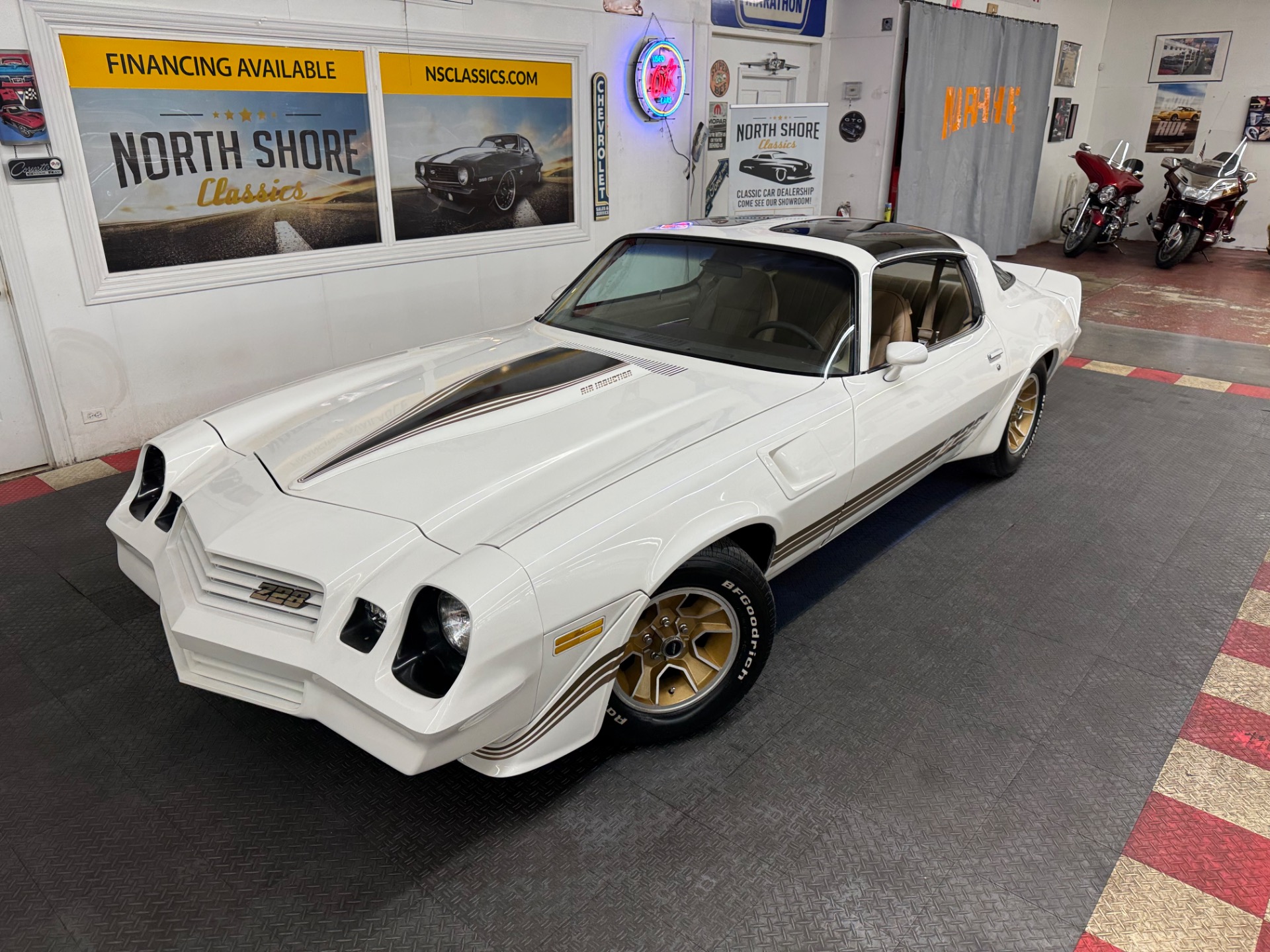 Used 1981 Chevrolet Camaro - Z/28 - 4 SPEED MANUAL - T-TOPS-SEE VIDEO | Mundelein, IL