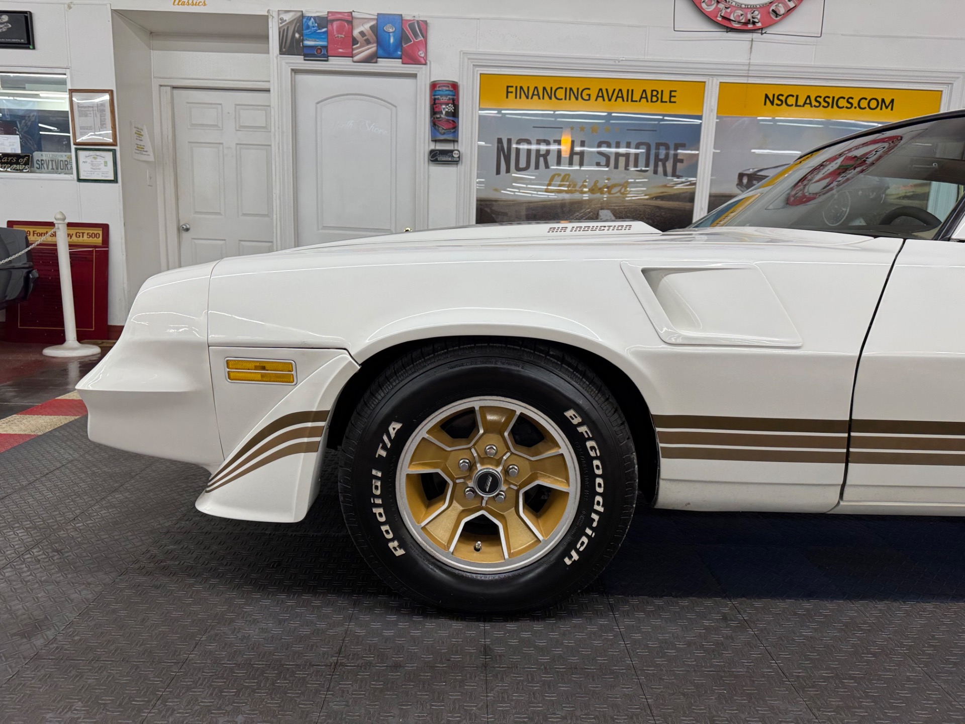 Used 1981 Chevrolet Camaro - Z/28 - 4 SPEED MANUAL - T-TOPS-SEE VIDEO | Mundelein, IL