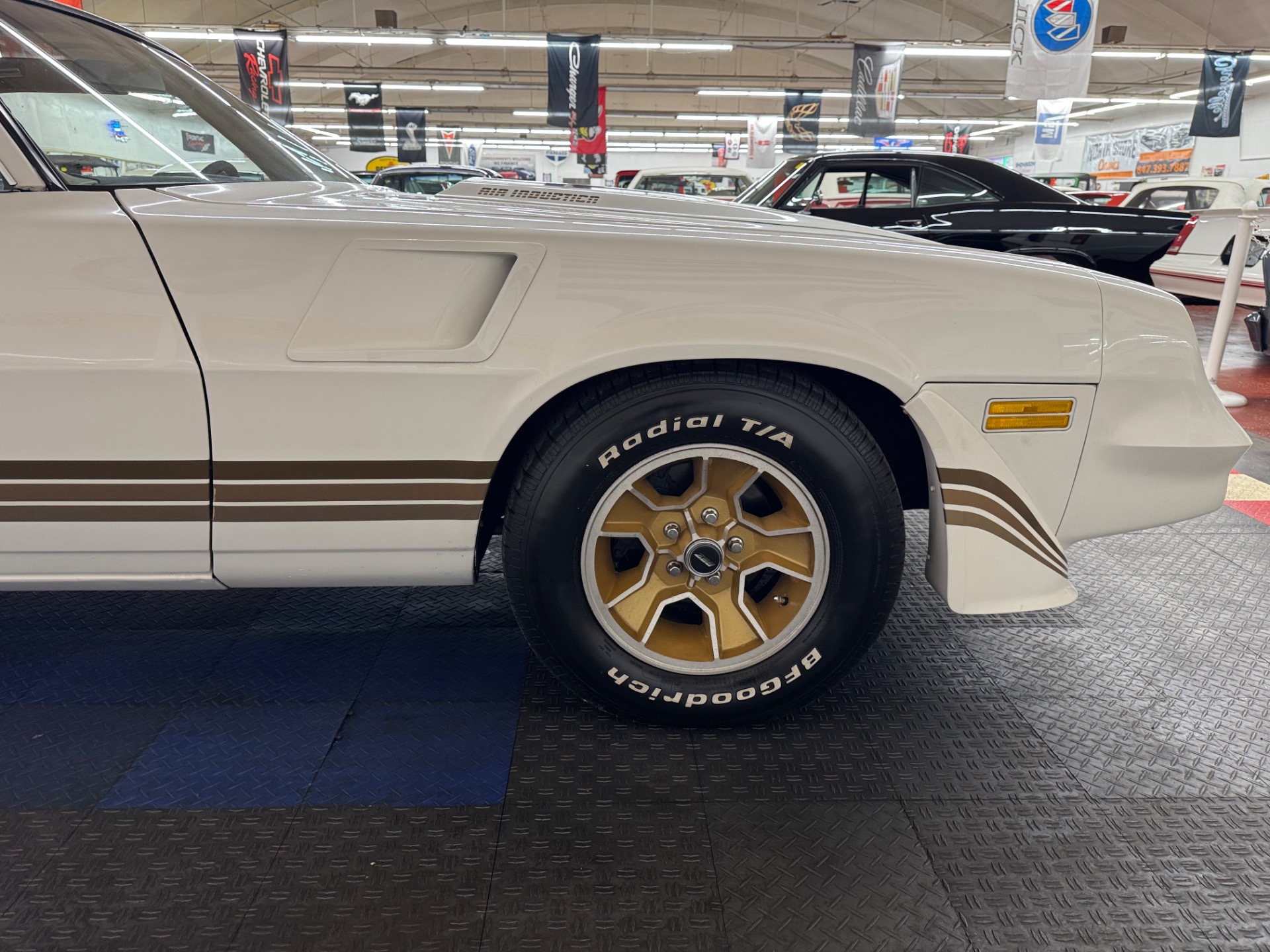 Used 1981 Chevrolet Camaro - Z/28 - 4 SPEED MANUAL - T-TOPS-SEE VIDEO | Mundelein, IL