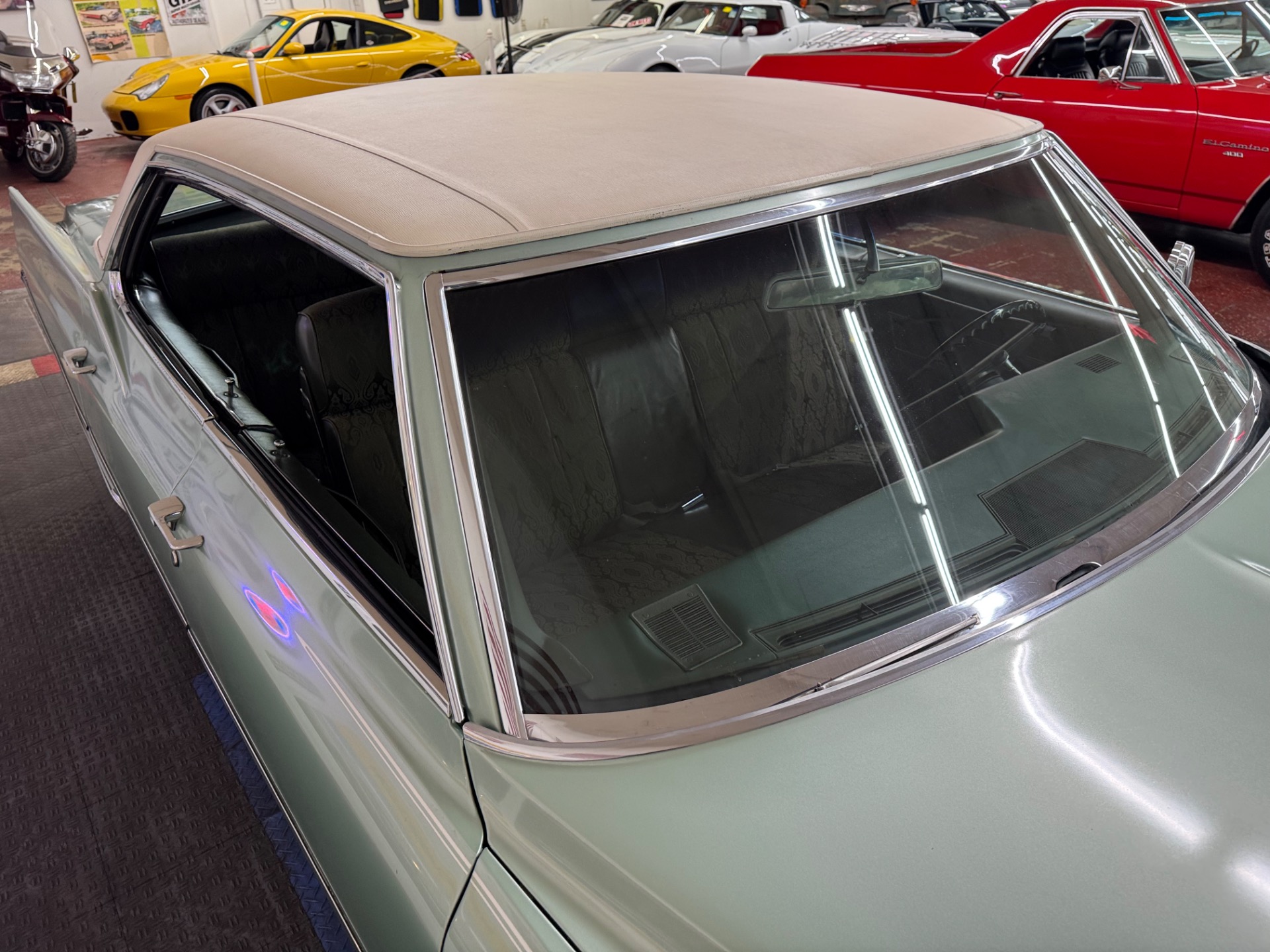 Used 1969 Cadillac DeVille - 4 DOOR HARDTOP - SAME OWNER FOR OVER 50 YEARS -SEE VIDEO | Mundelein, IL