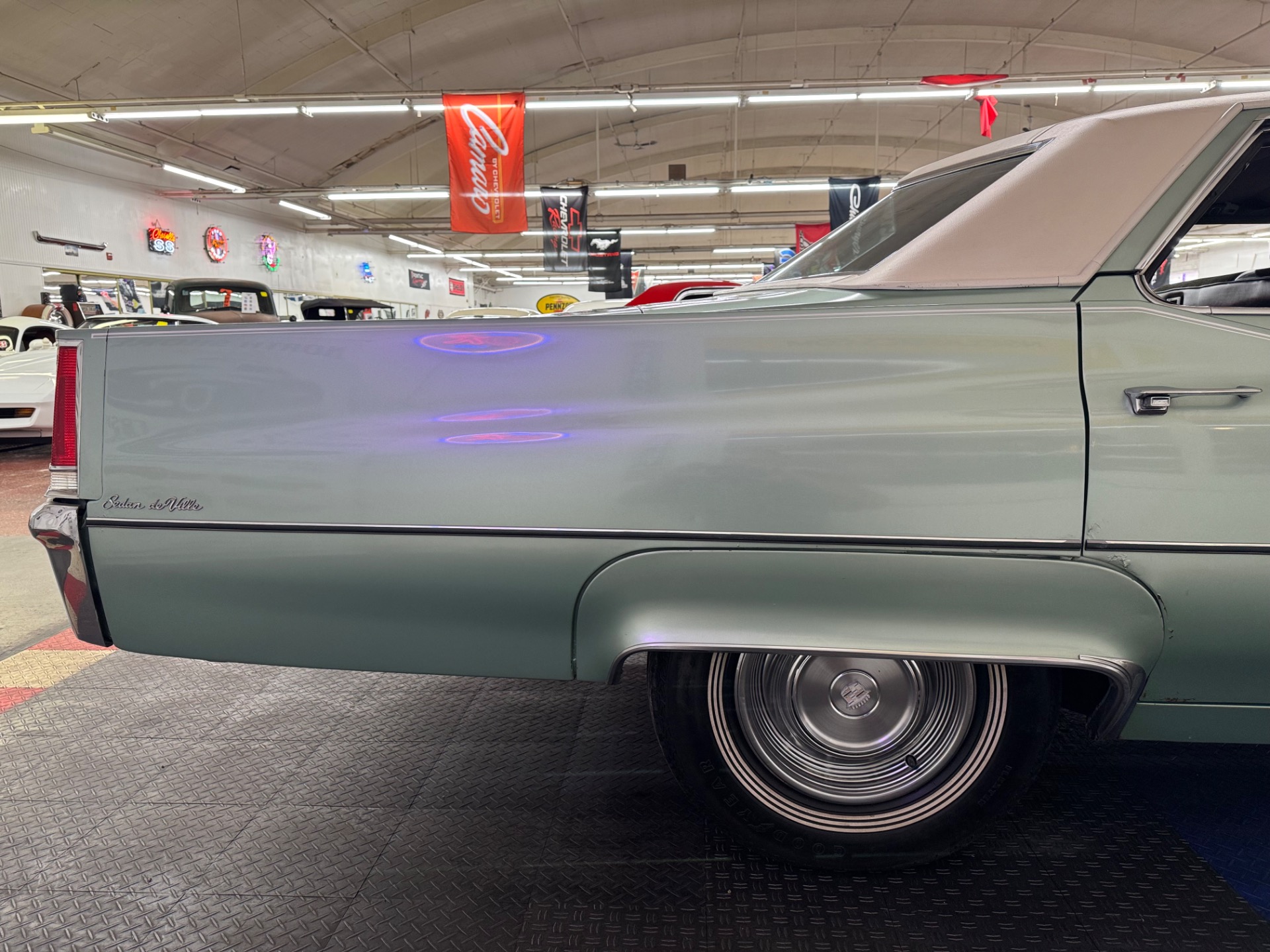 Used 1969 Cadillac DeVille - 4 DOOR HARDTOP - SAME OWNER FOR OVER 50 YEARS -SEE VIDEO | Mundelein, IL