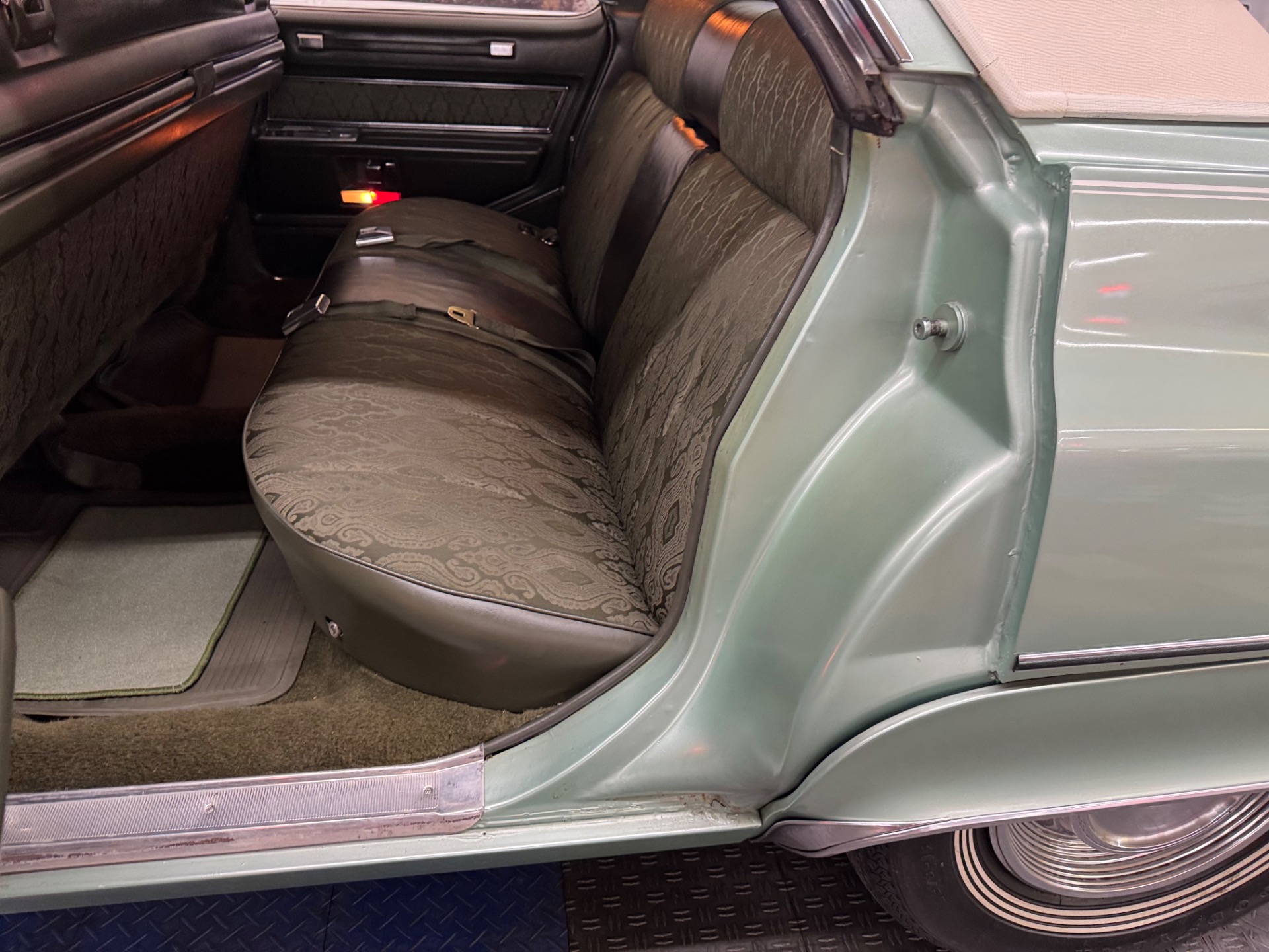 Used 1969 Cadillac DeVille - 4 DOOR HARDTOP - SAME OWNER FOR OVER 50 YEARS -SEE VIDEO | Mundelein, IL