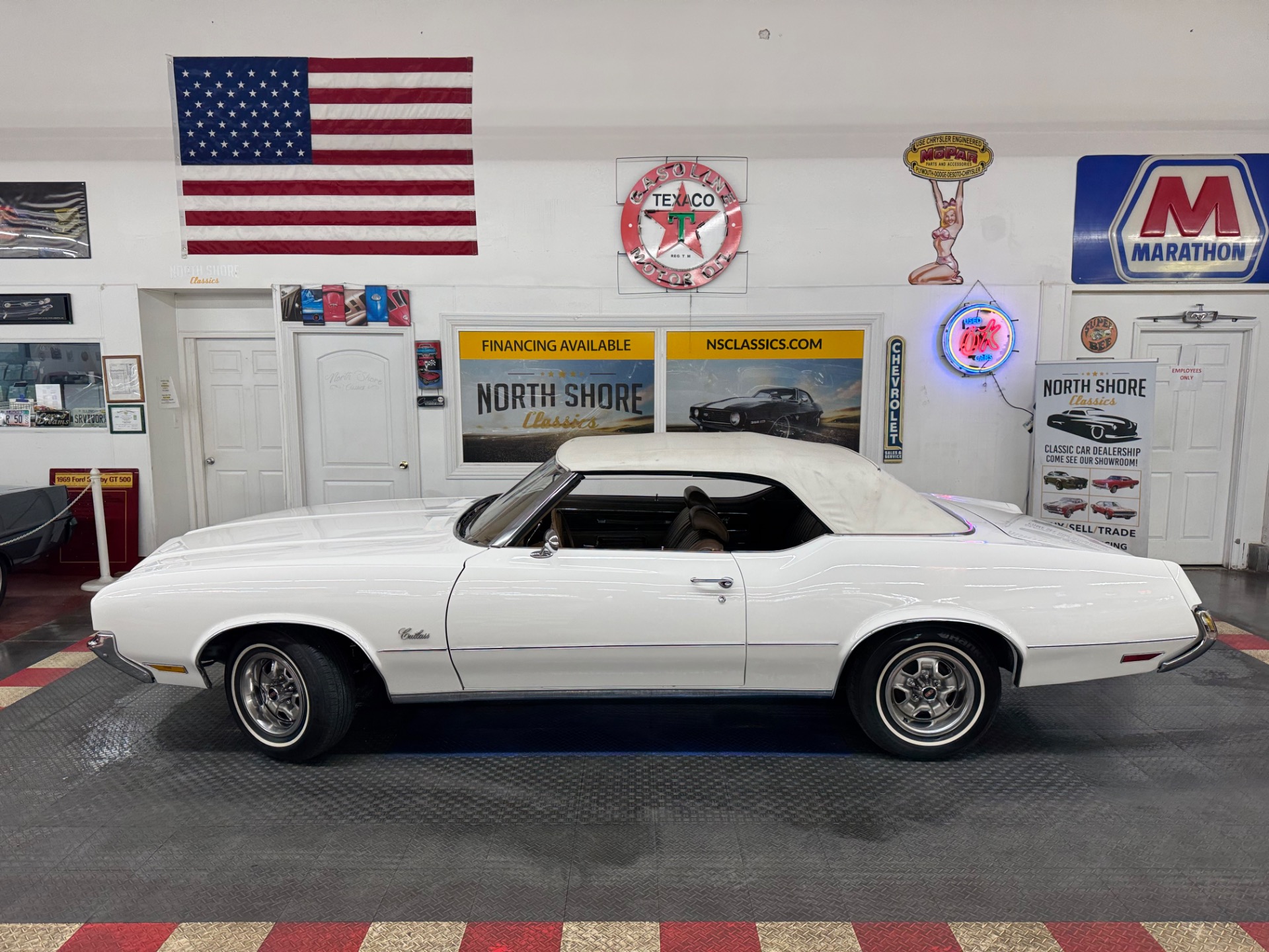 Used 1972 Oldsmobile Cutlass - CONVERTIBLE - SAME OWNER FOR 30 YEARS -SEE VIDEO | Mundelein, IL