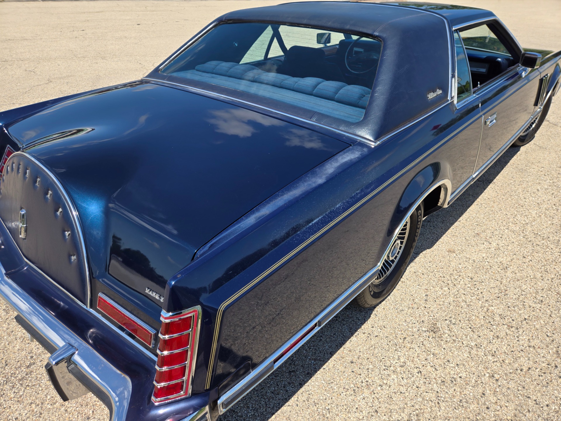 Used 1979 Lincoln Continental - MARK V - VERY LOW MILES - ORIGINAL CONDITION - | Mundelein, IL