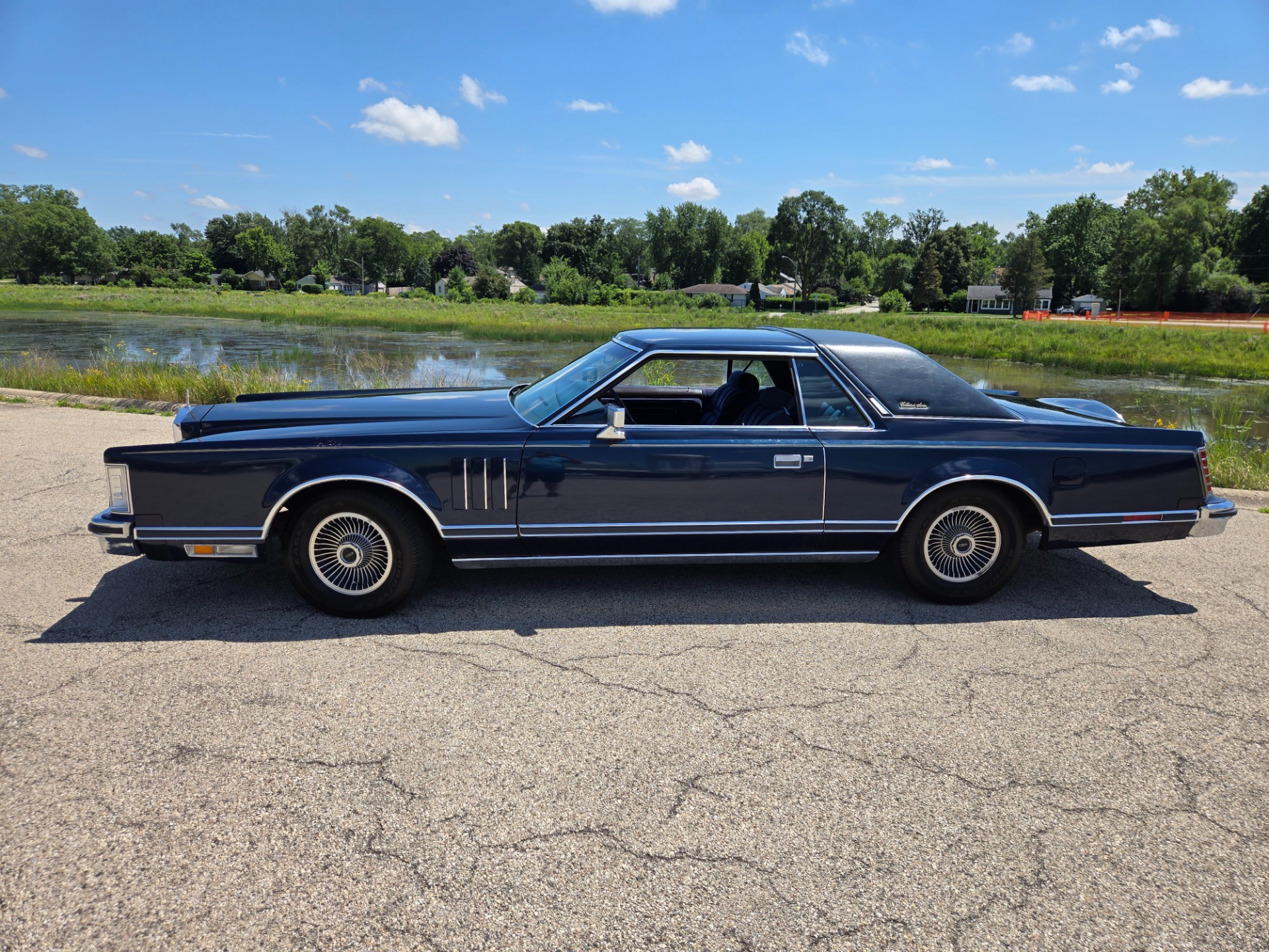 Used 1979 Lincoln Continental - MARK V - VERY LOW MILES - ORIGINAL CONDITION - | Mundelein, IL