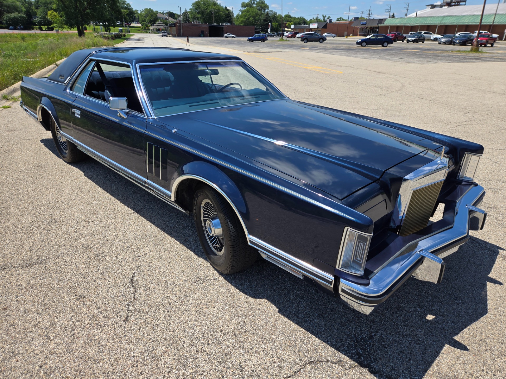 Used 1979 Lincoln Continental - MARK V - VERY LOW MILES - ORIGINAL CONDITION - | Mundelein, IL