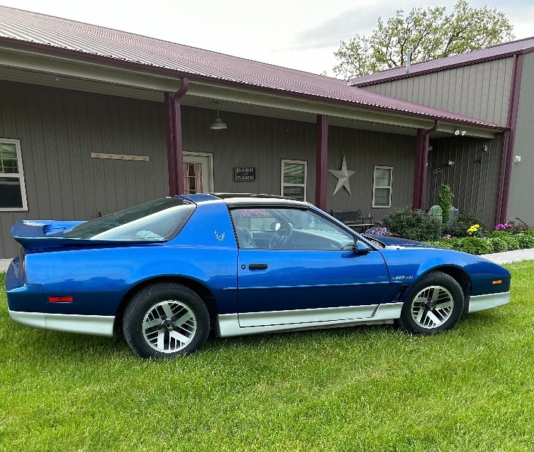 Used 1987 Pontiac Firebird Trans Am -1 OWNER SINCE NEW-T-TOPS | Mundelein, IL