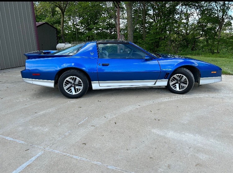 Used 1987 Pontiac Firebird Trans Am -1 OWNER SINCE NEW-T-TOPS | Mundelein, IL