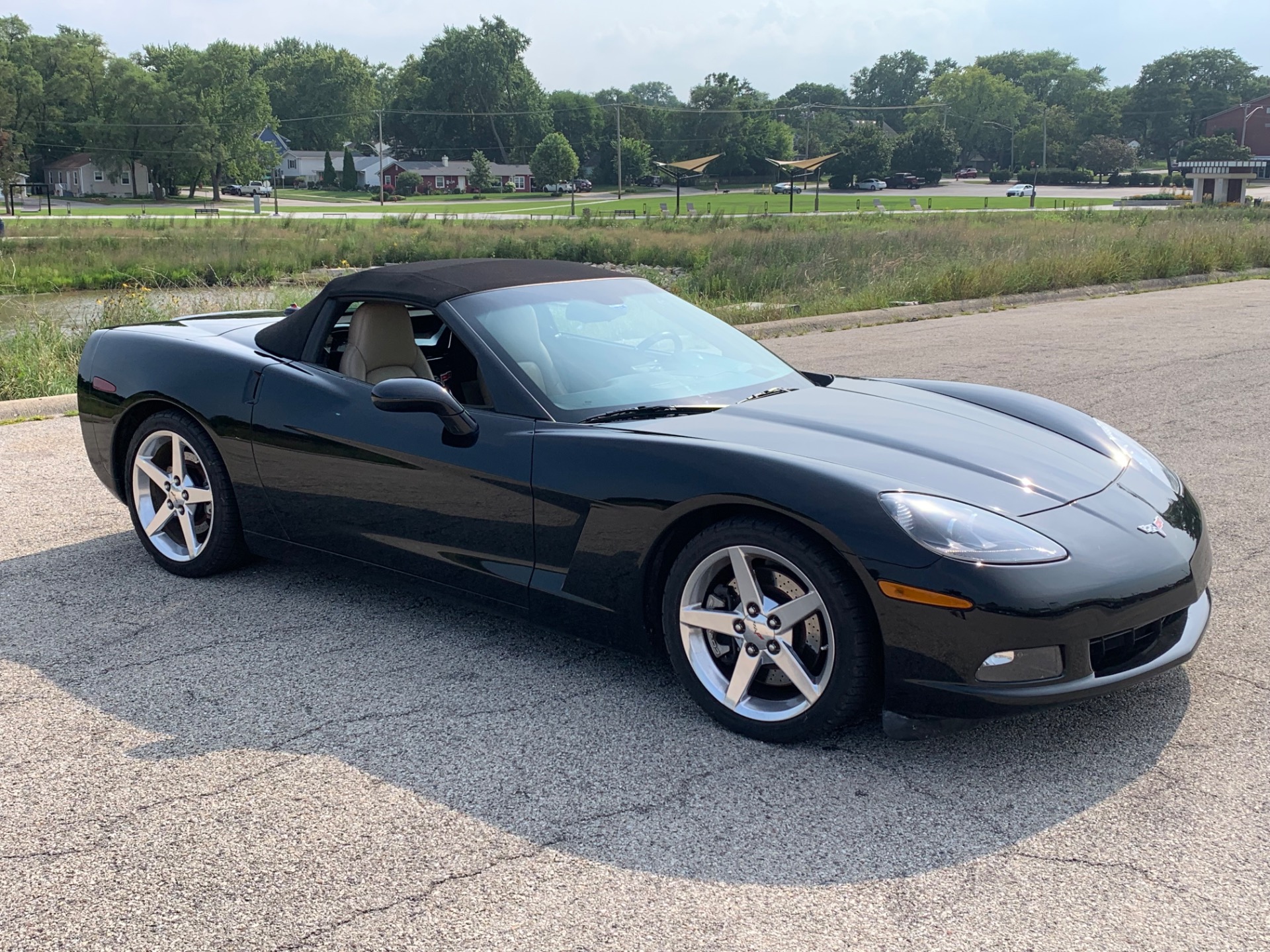 Used 2005 Chevrolet Corvette - BLACK - CONVERTIBLE - 2 OWNER-WELL KEPT | Mundelein, IL
