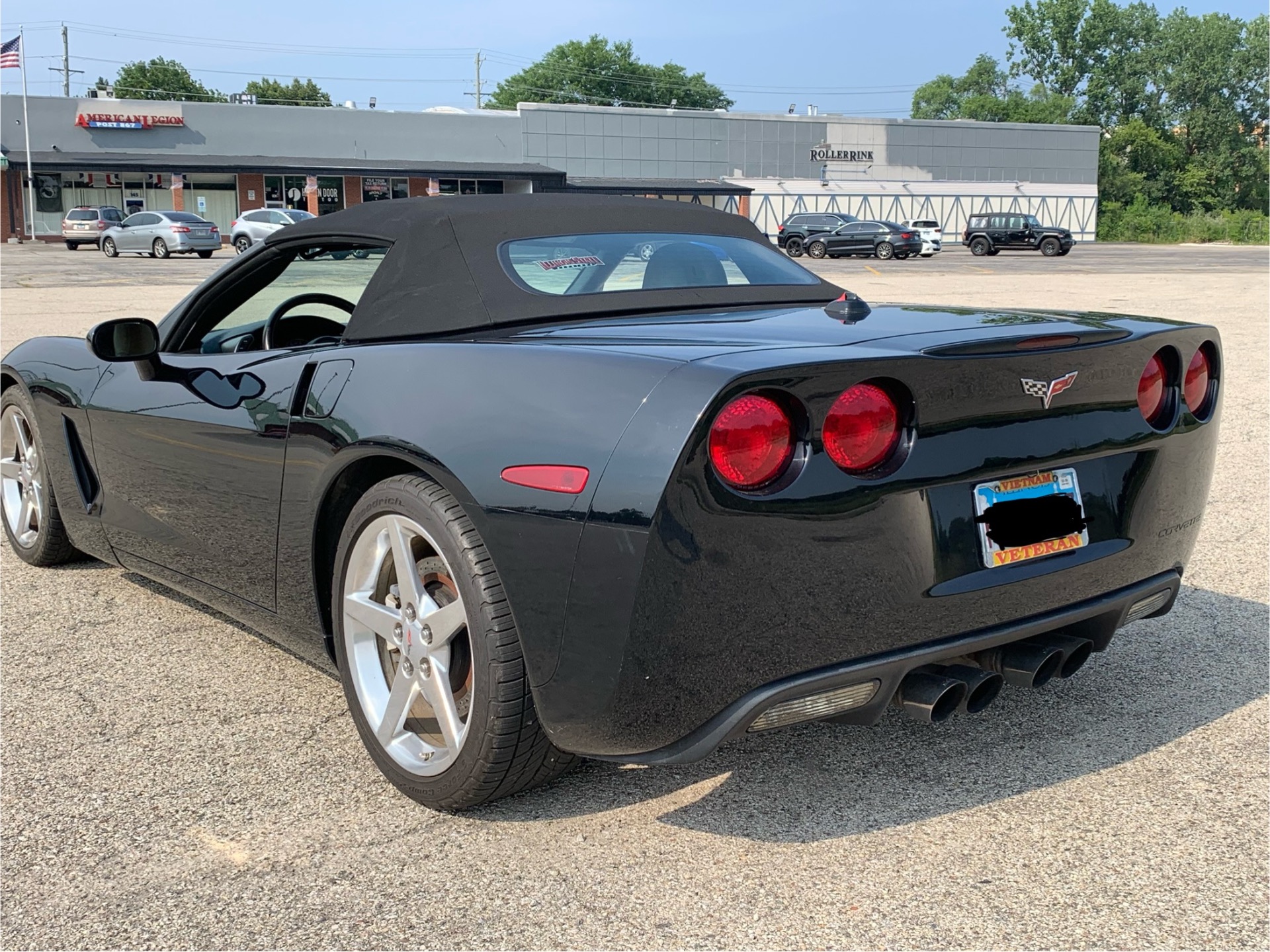 Used 2005 Chevrolet Corvette - BLACK - CONVERTIBLE - 2 OWNER-WELL KEPT | Mundelein, IL
