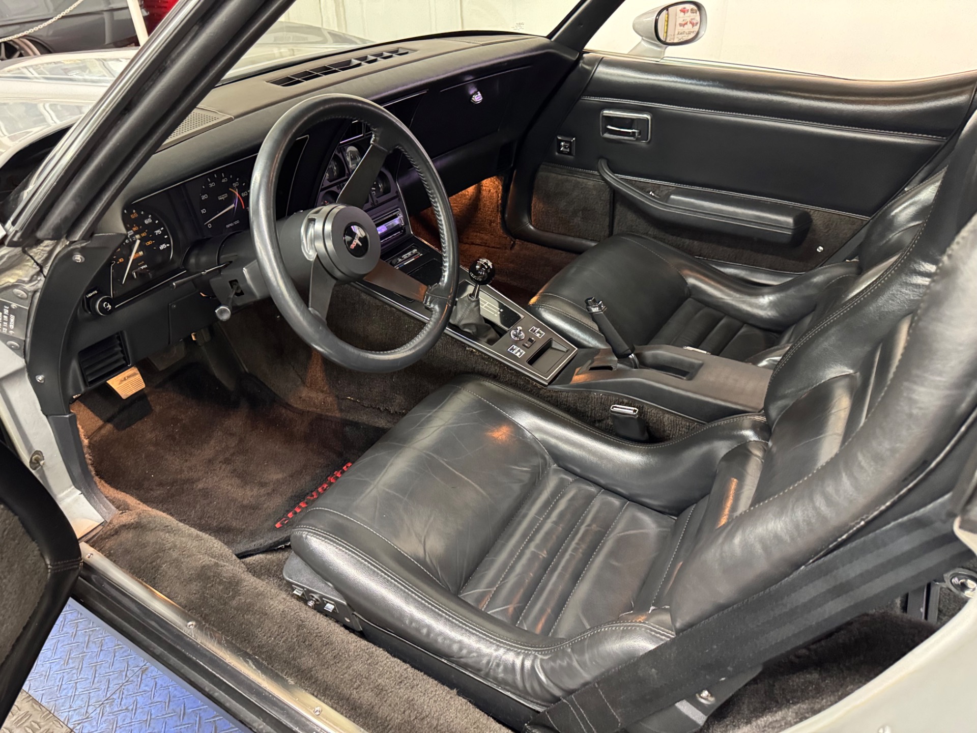 Used 1981 Chevrolet Corvette Resto Mod Chevy Crate 350 | Mundelein, IL