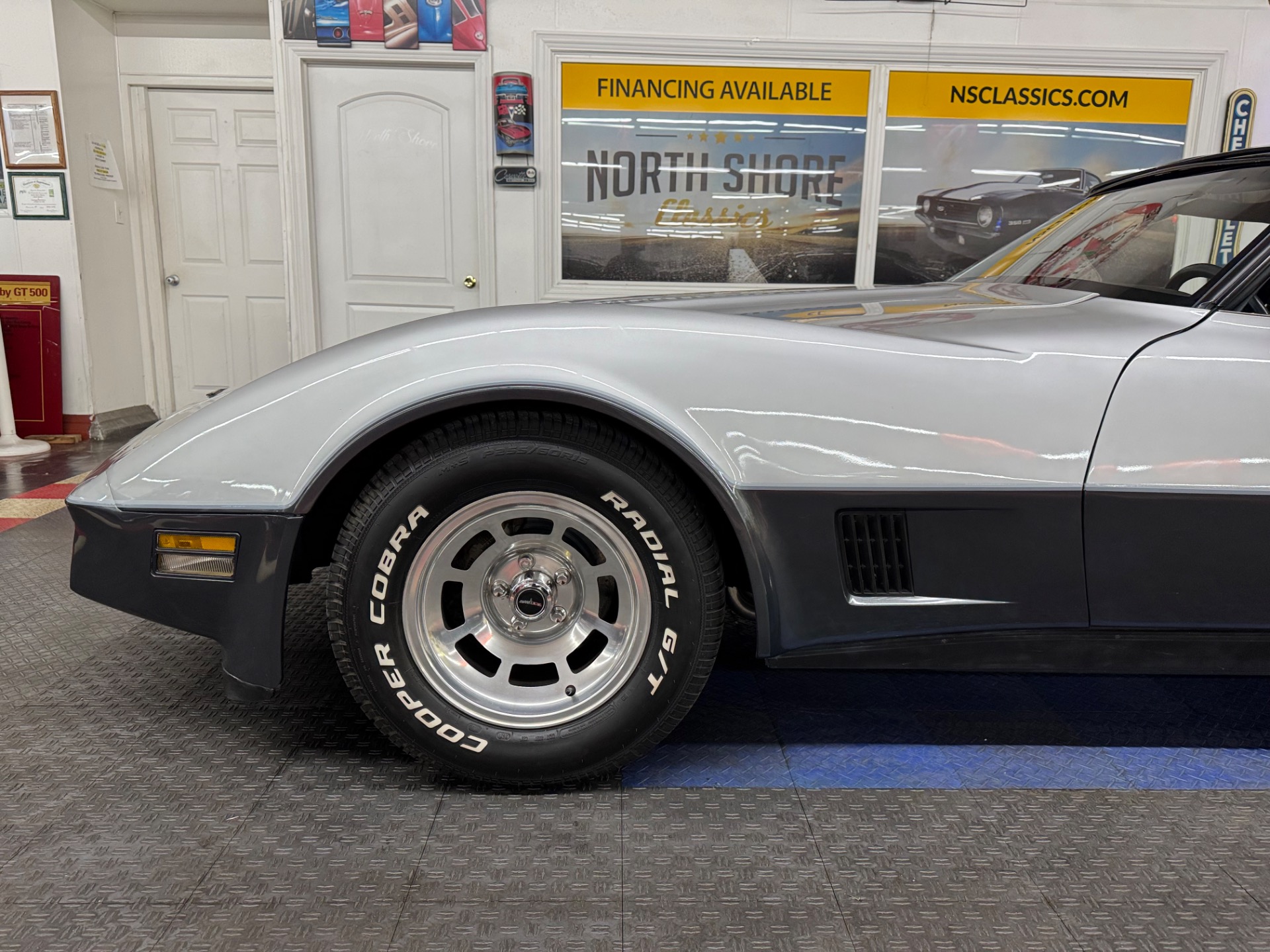 Used 1981 Chevrolet Corvette Resto Mod Chevy Crate 350 | Mundelein, IL