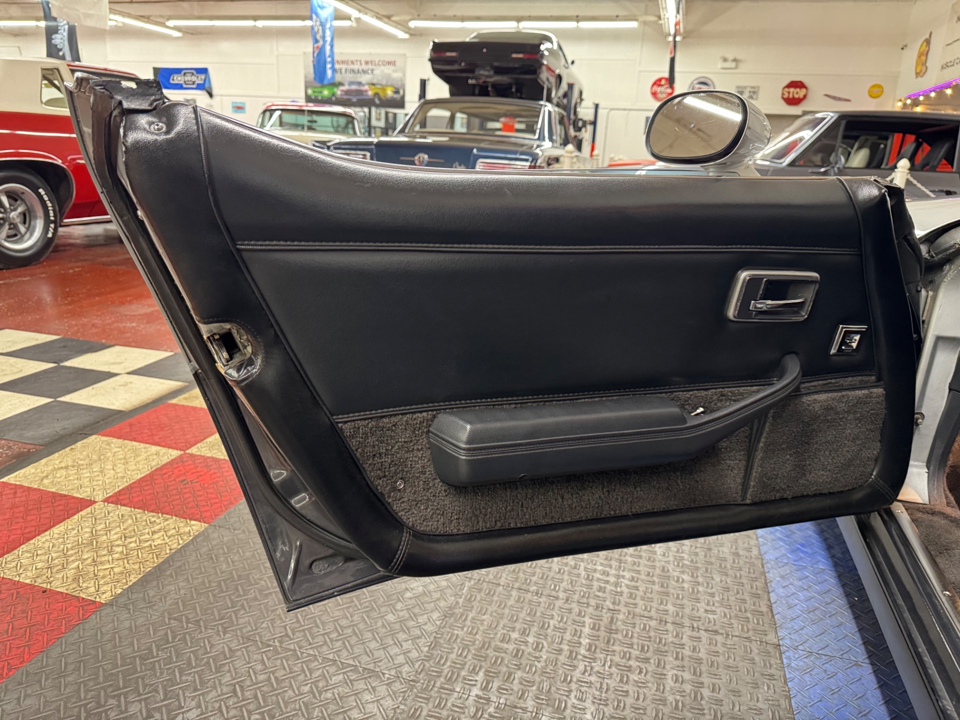 Used 1981 Chevrolet Corvette Resto Mod Chevy Crate 350 | Mundelein, IL