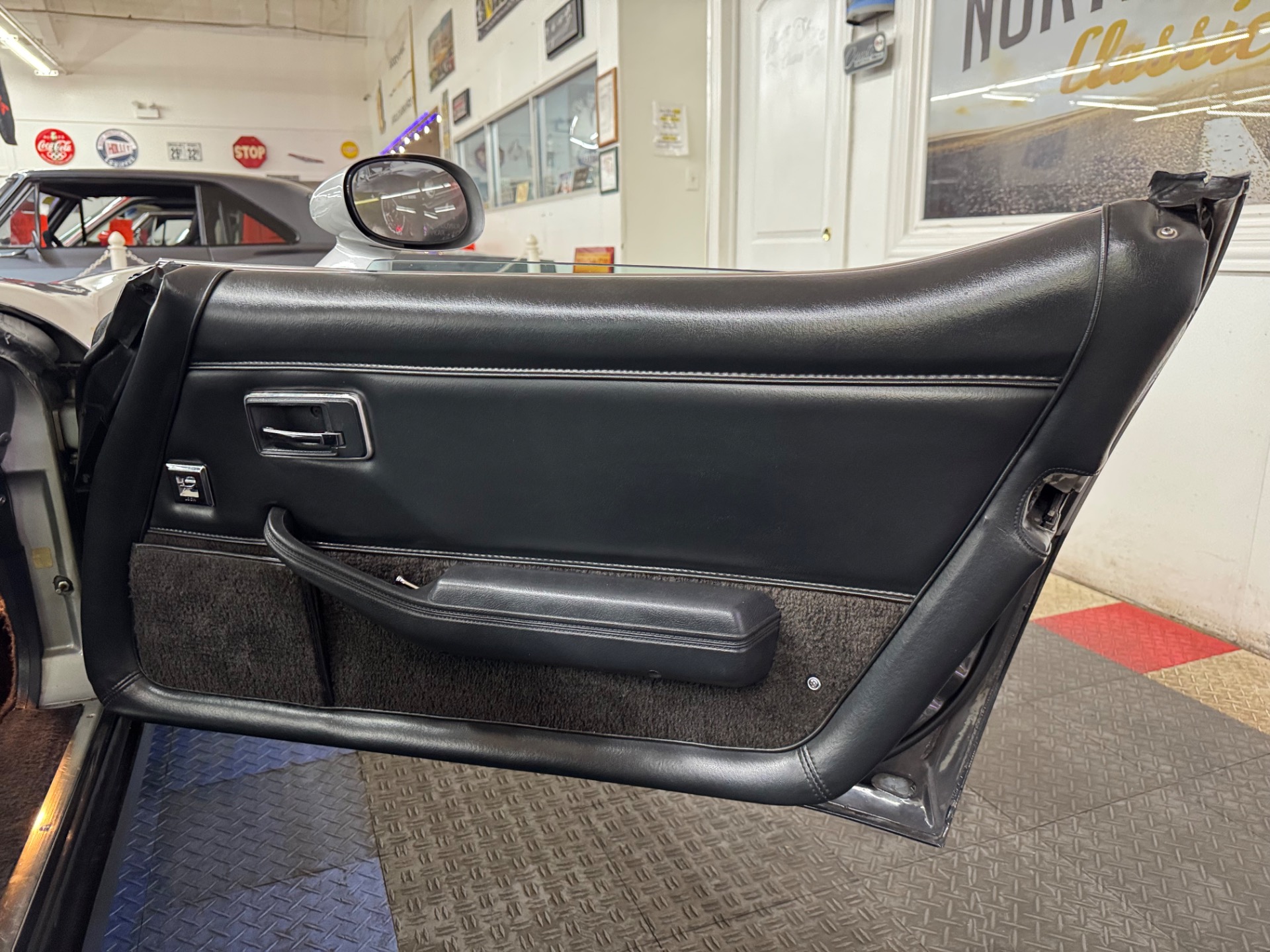 Used 1981 Chevrolet Corvette Resto Mod Chevy Crate 350 | Mundelein, IL