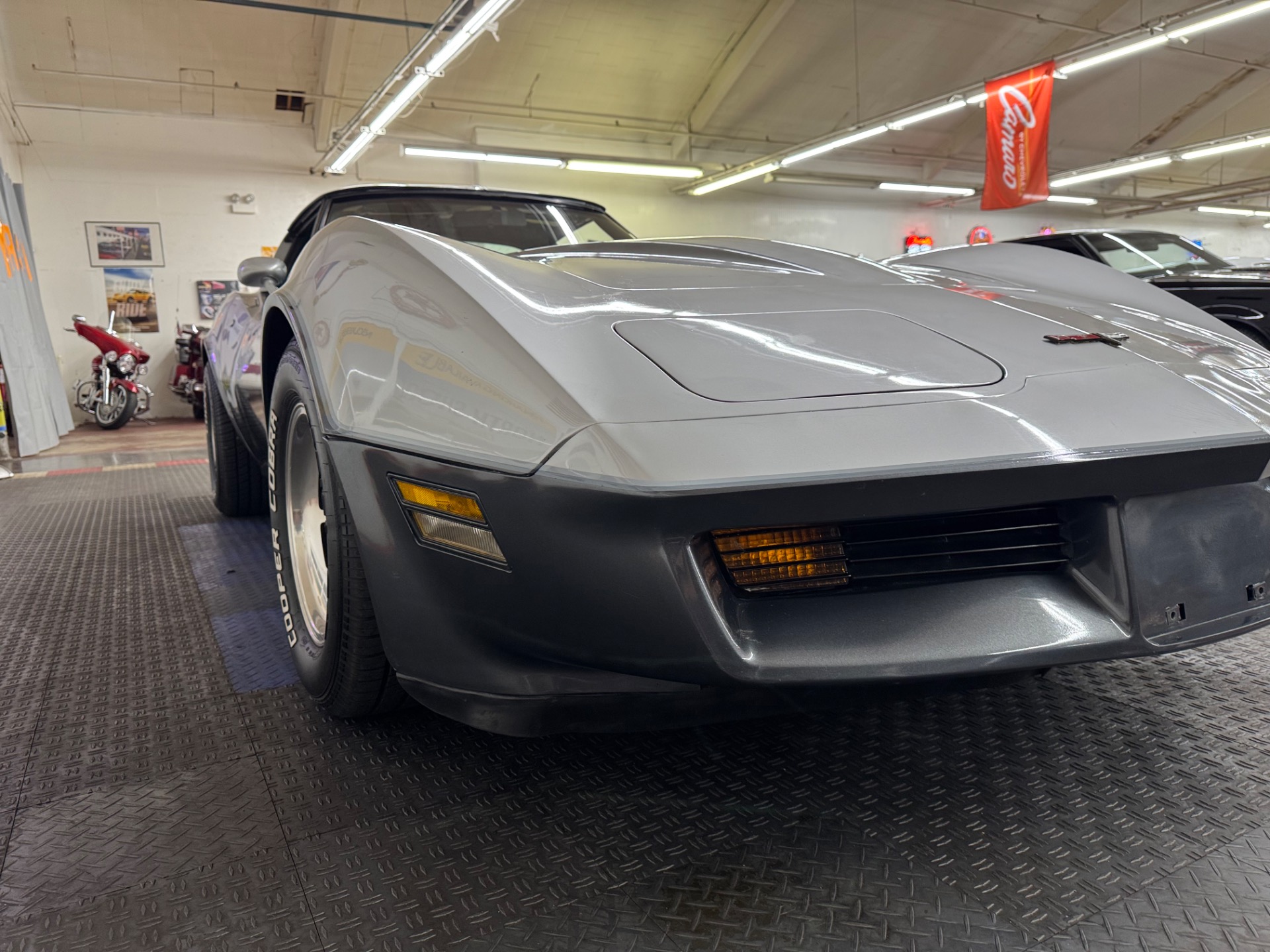 Used 1981 Chevrolet Corvette Resto Mod Chevy Crate 350 | Mundelein, IL