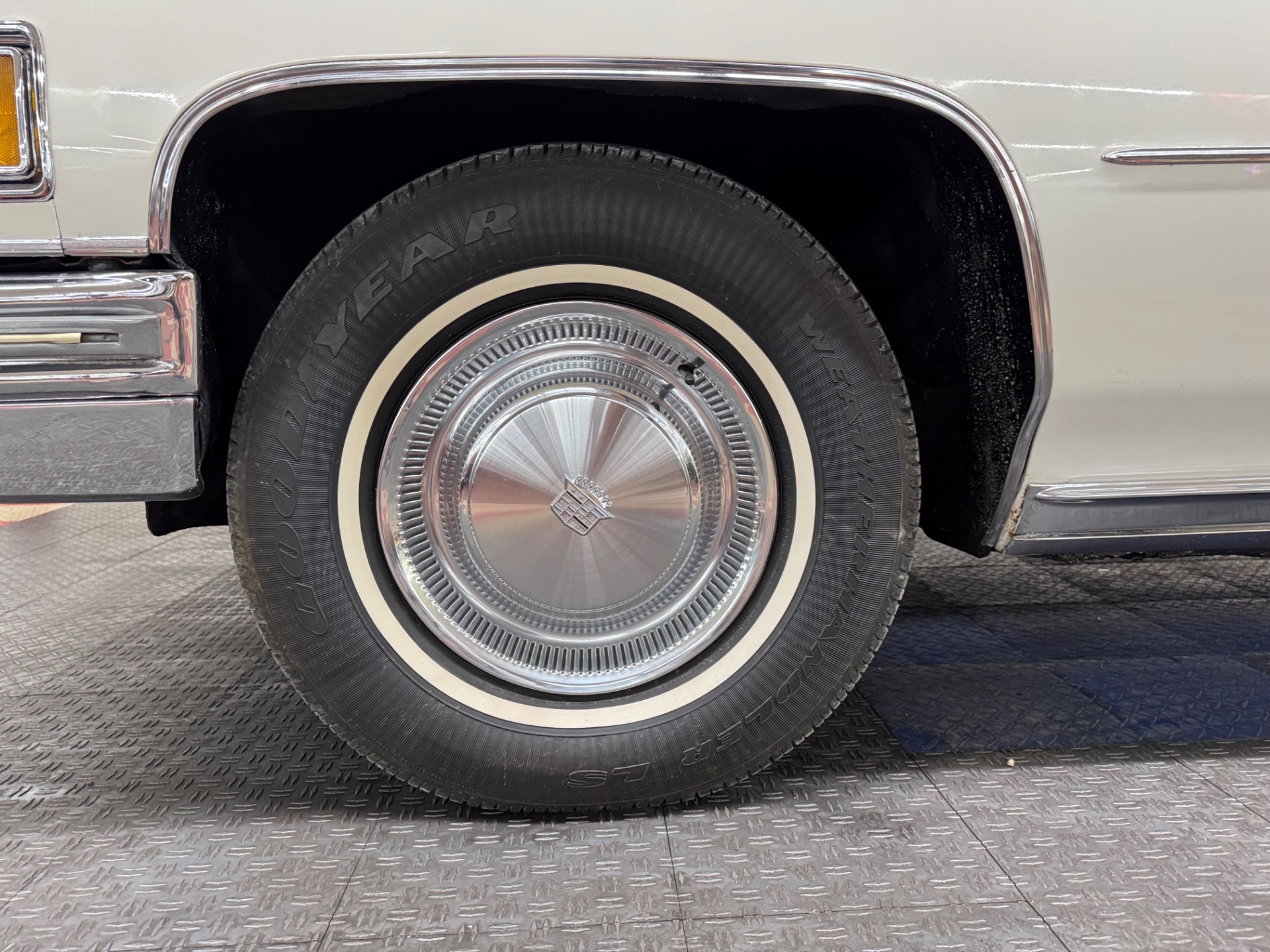 Used 1975 Cadillac Coupe DeVille - 36K ORIGINAL MILES - 500 C.I. ENGINE -SEE VIDEO | Mundelein, IL