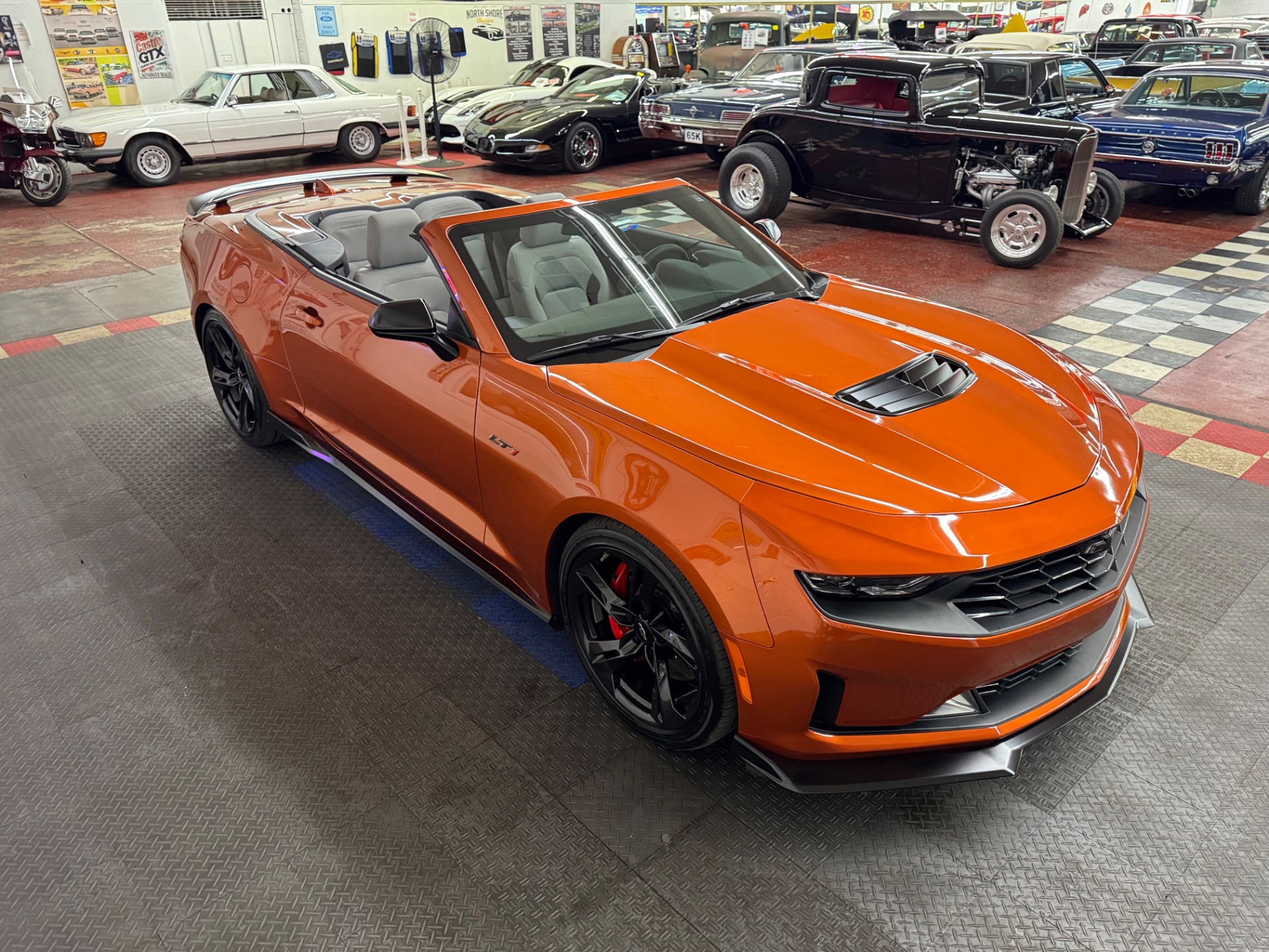 Used 2022 Chevrolet Camaro LT1 Many Dealer installed options-SEE VIDEO | Mundelein, IL