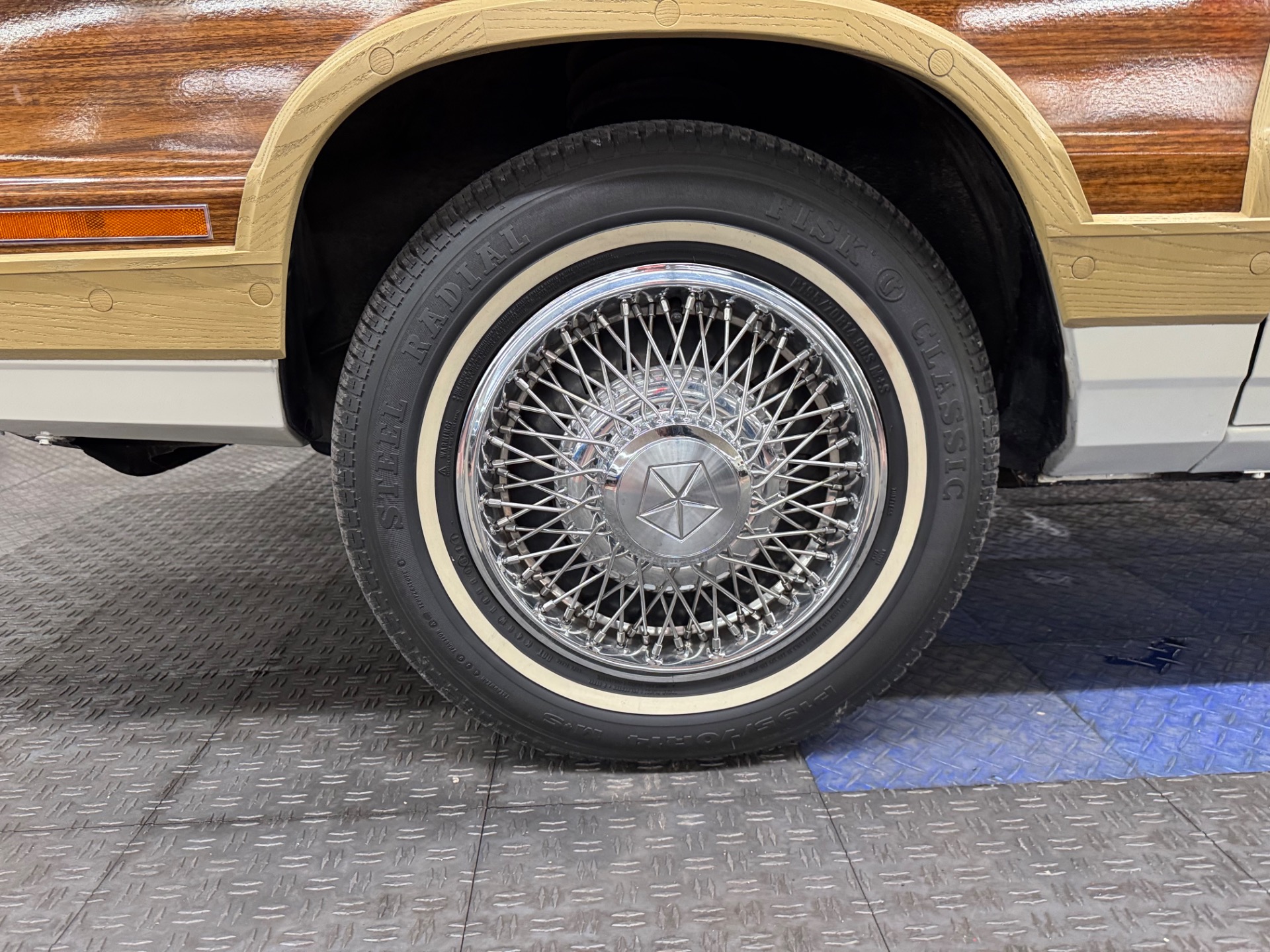 Used 1984 Chrysler Le Baron - Mark Cross Town and Country - SEE VIDEO | Mundelein, IL