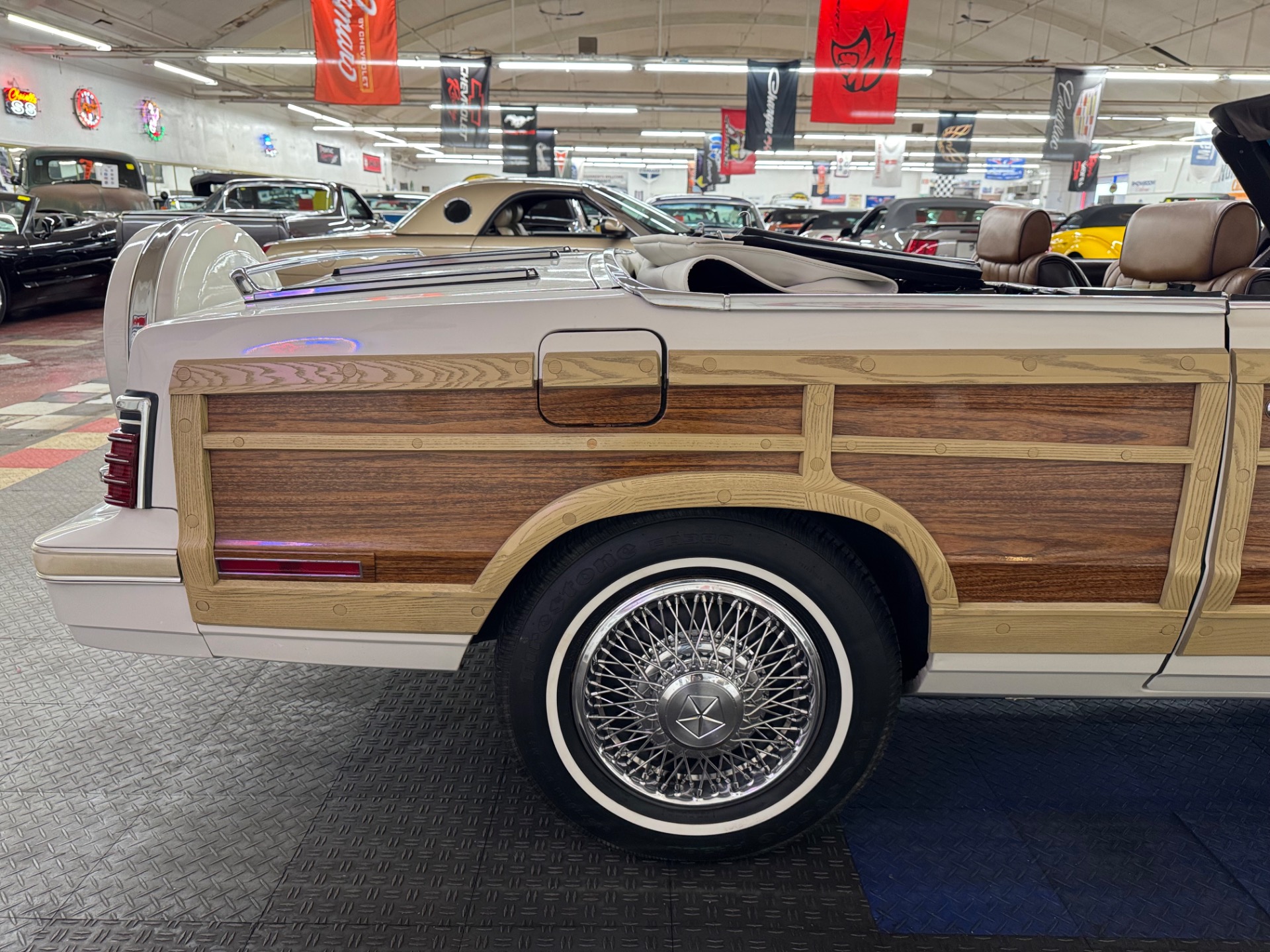Used 1984 Chrysler Le Baron - Mark Cross Town and Country - SEE VIDEO | Mundelein, IL