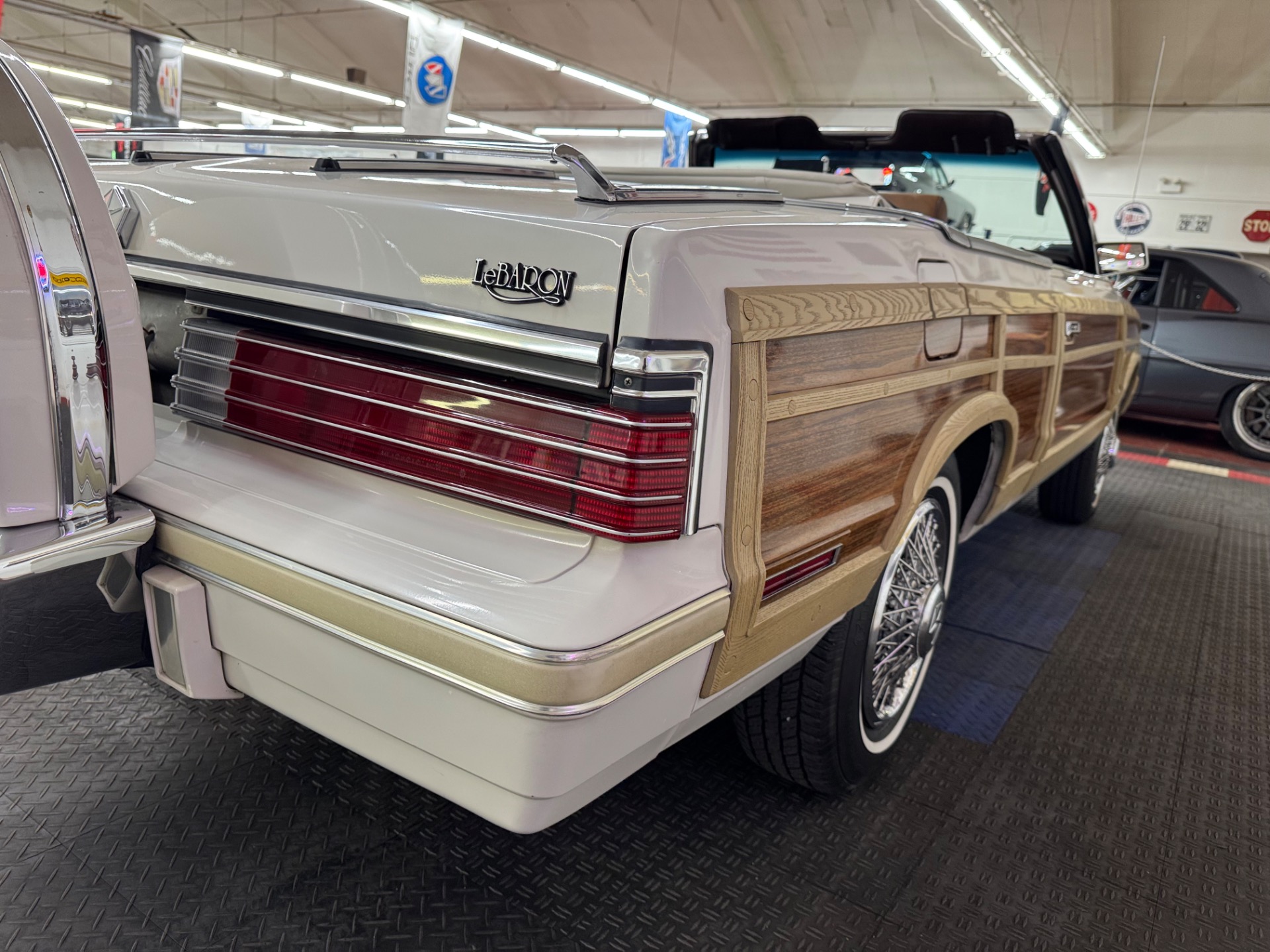 Used 1984 Chrysler Le Baron - Mark Cross Town and Country - SEE VIDEO | Mundelein, IL