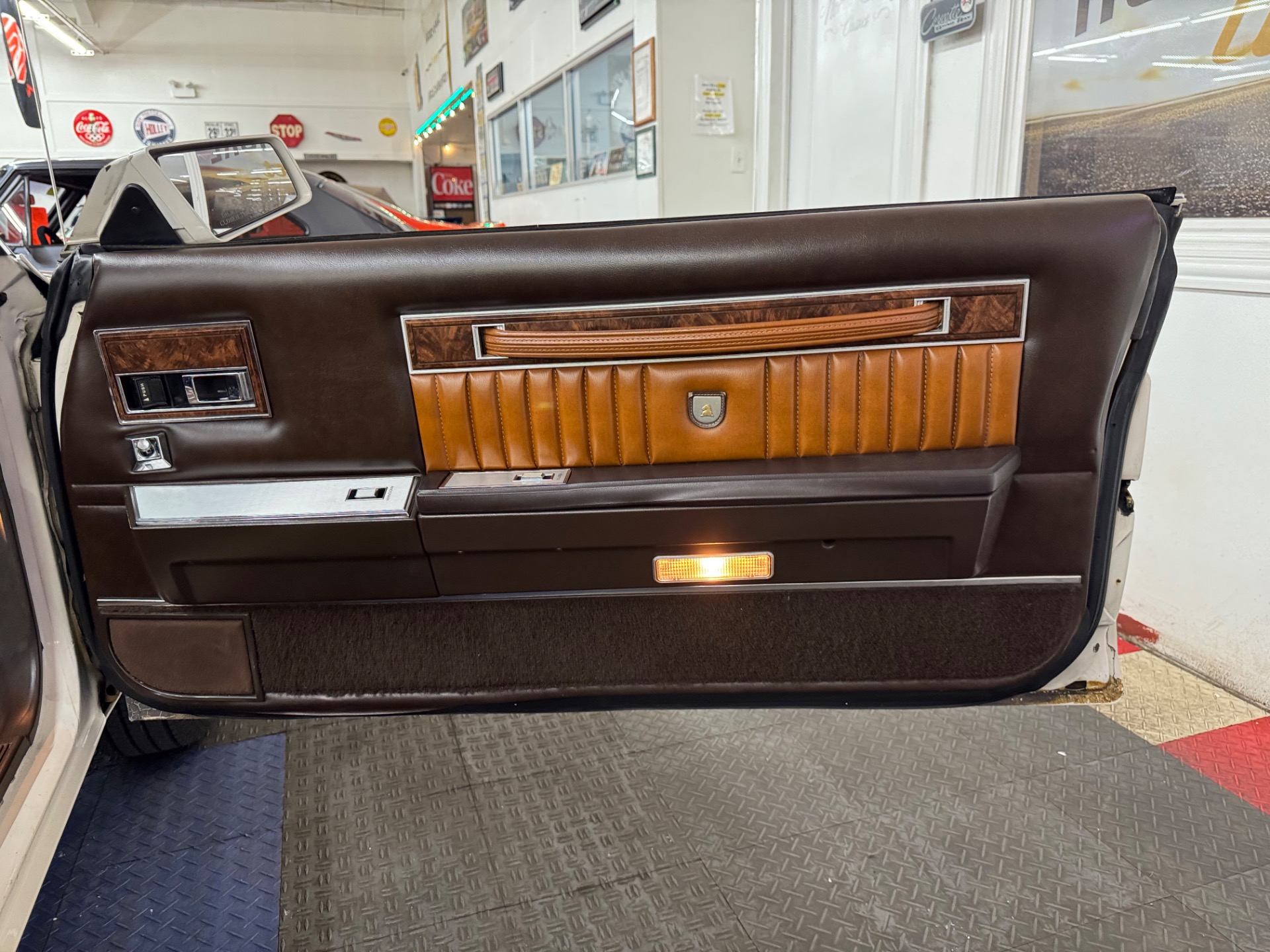 Used 1984 Chrysler Le Baron - Mark Cross Town and Country - SEE VIDEO | Mundelein, IL