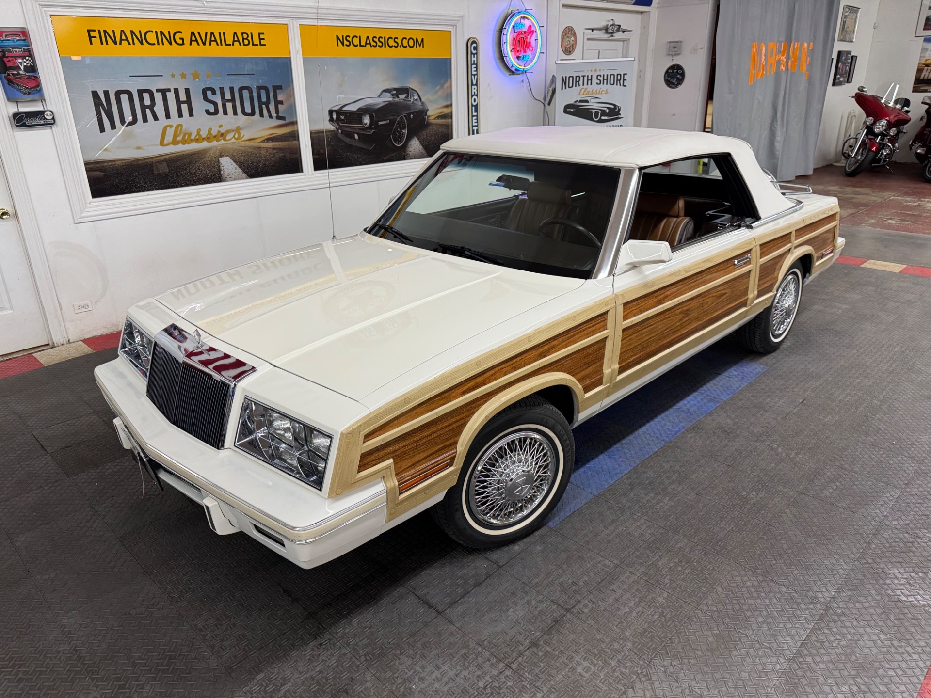 Used 1984 Chrysler Le Baron - Mark Cross Town and Country - SEE VIDEO | Mundelein, IL