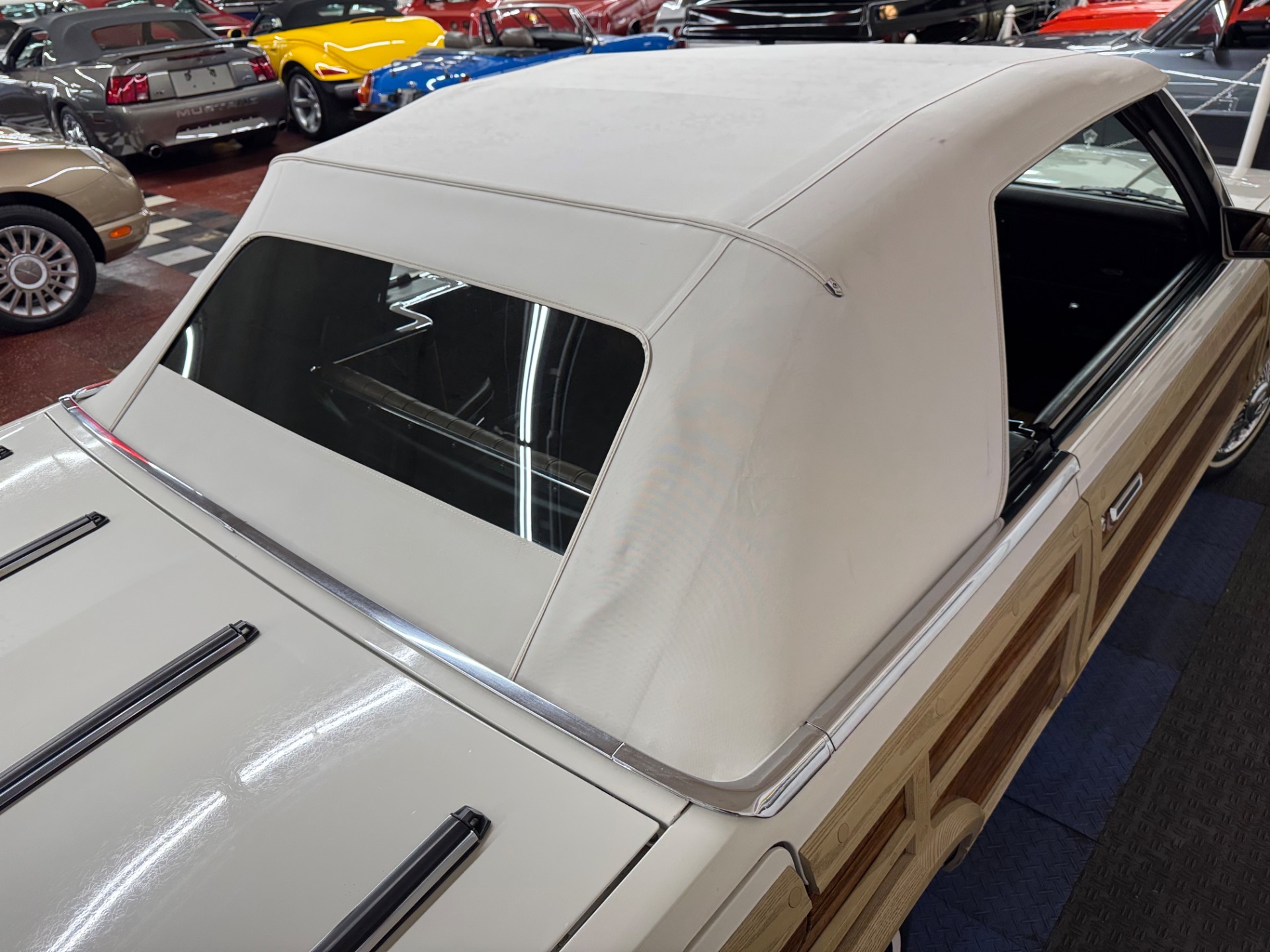 Used 1984 Chrysler Le Baron - Mark Cross Town and Country - SEE VIDEO | Mundelein, IL