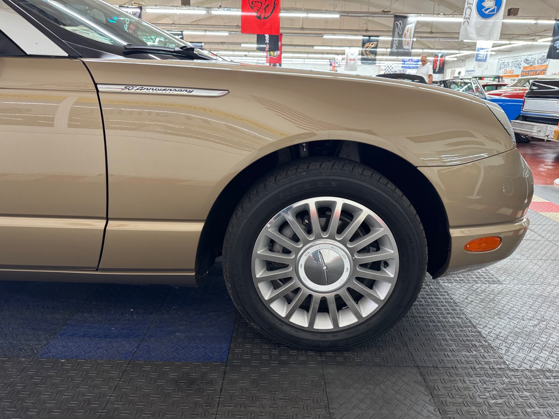 Used 2005 Ford Thunderbird - DELUXE - 50TH ANNIVERSARY EDITION - LOW MILES -SEE VIDEO | Mundelein, IL