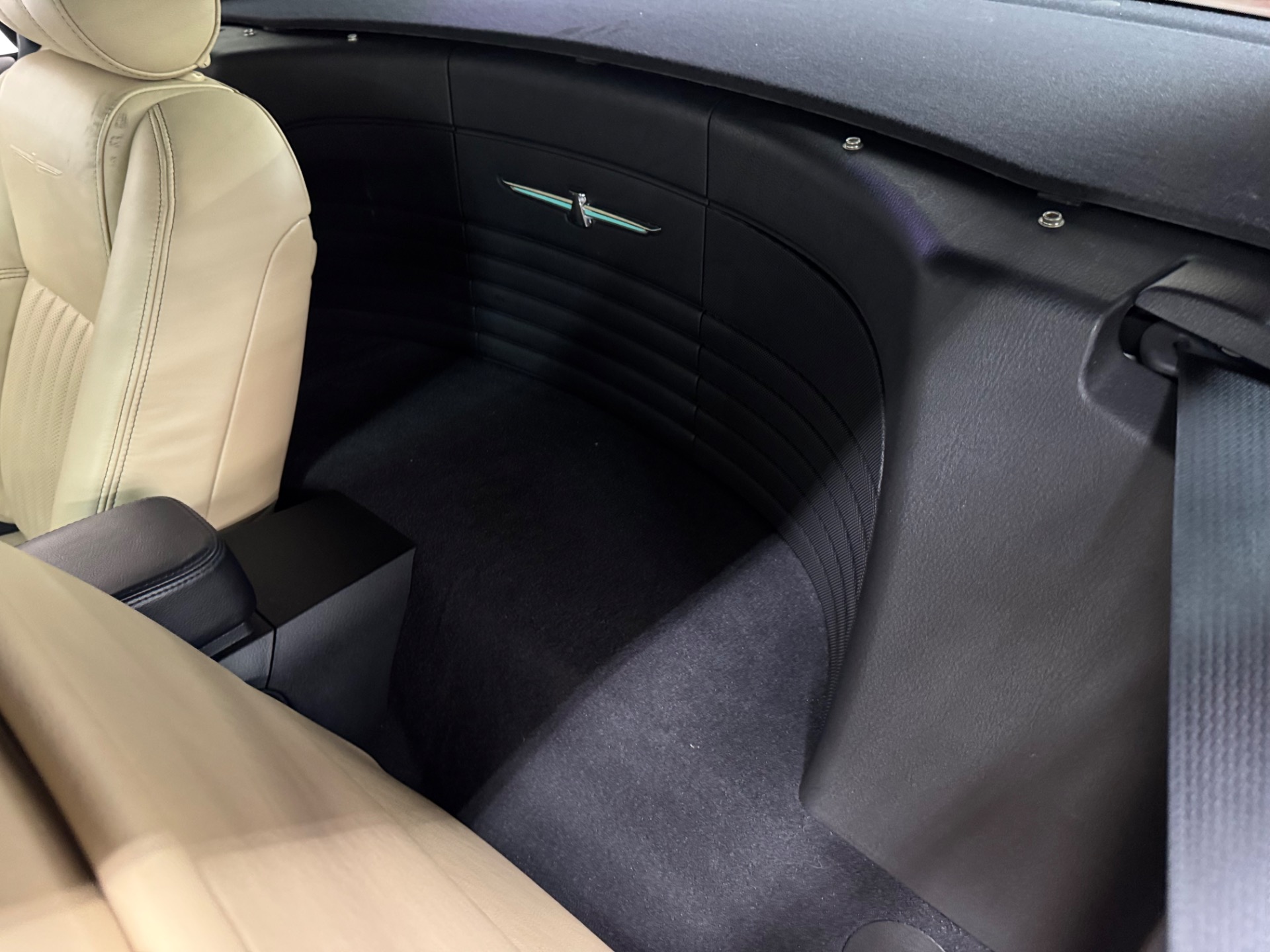 Used 2005 Ford Thunderbird - DELUXE - 50TH ANNIVERSARY EDITION - LOW MILES -SEE VIDEO | Mundelein, IL