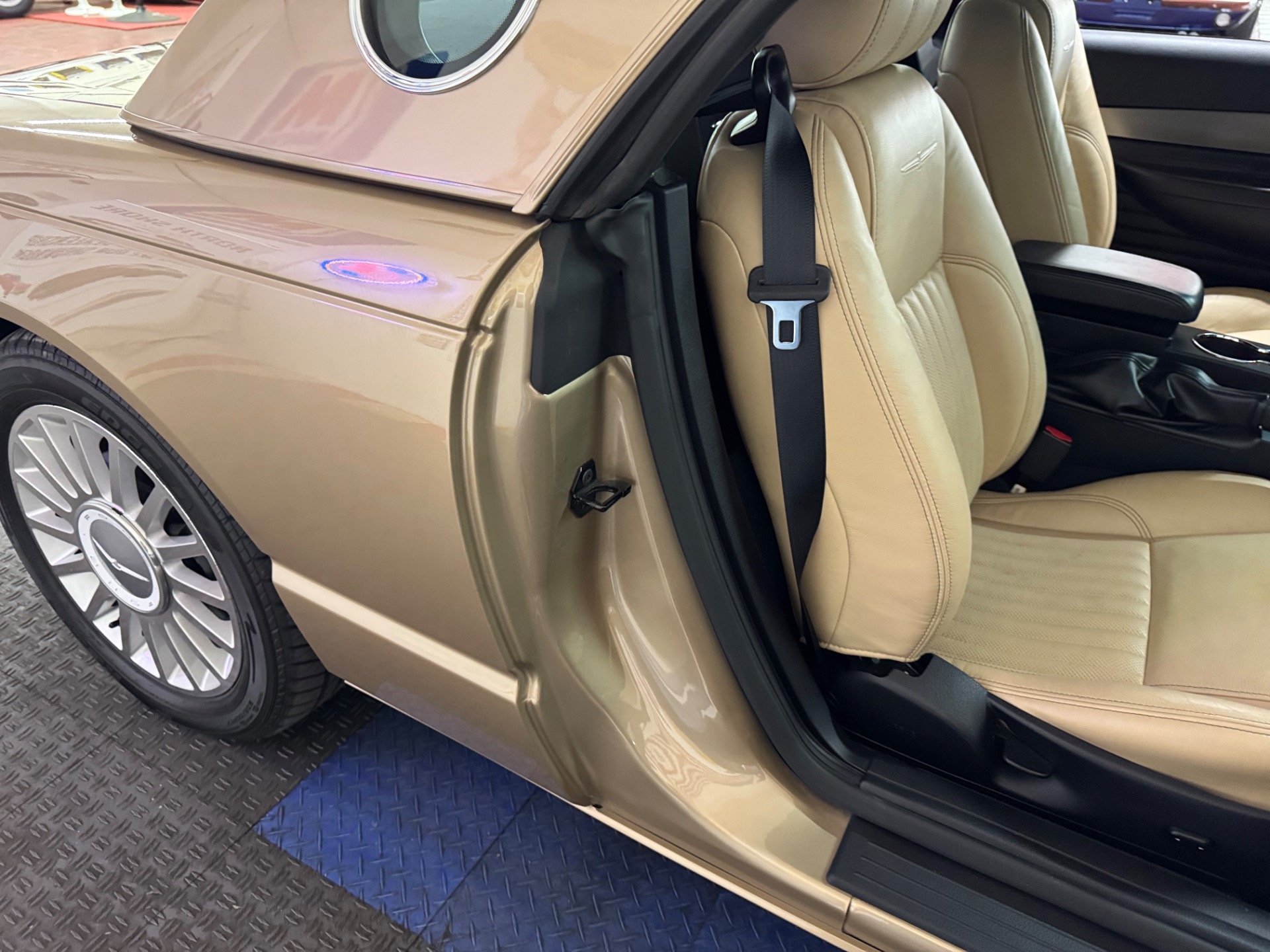 Used 2005 Ford Thunderbird - DELUXE - 50TH ANNIVERSARY EDITION - LOW MILES -SEE VIDEO | Mundelein, IL