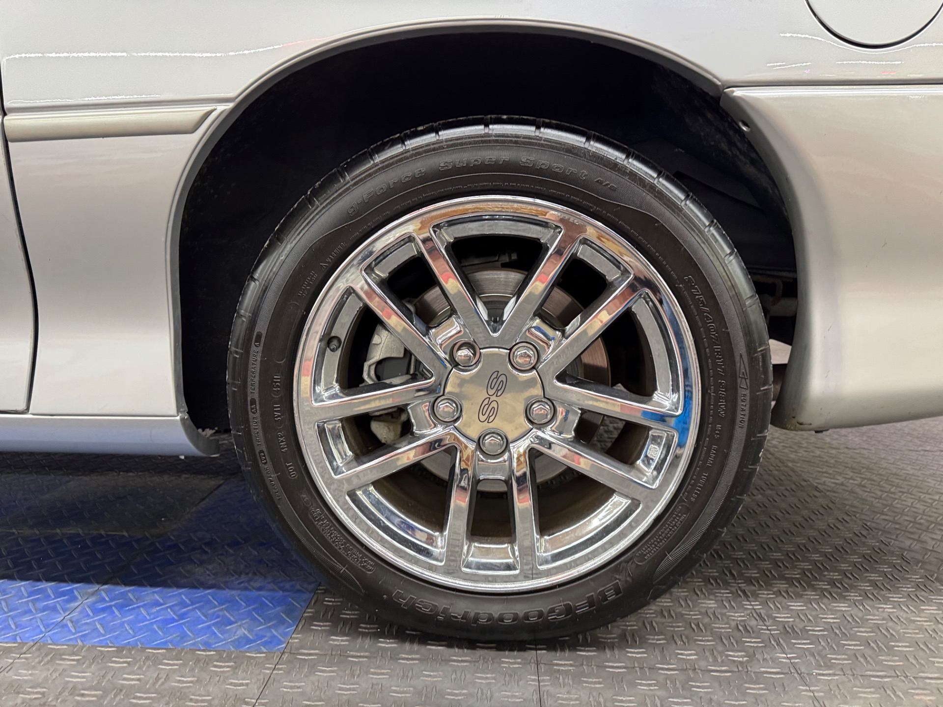 Used 2002 Chevrolet Camaro Z28 | Mundelein, IL