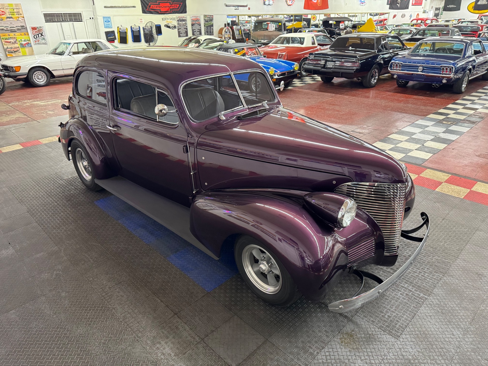 Used 1939 Chevrolet Hot Rod / Street Rod - SEDAN DELUXE - STREETROD -SEE VIDEO | Mundelein, IL